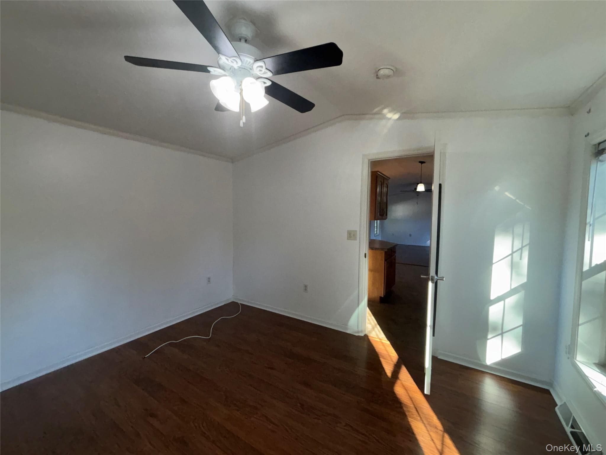1661 Old Country Road Unit: 84 thumbnail 27