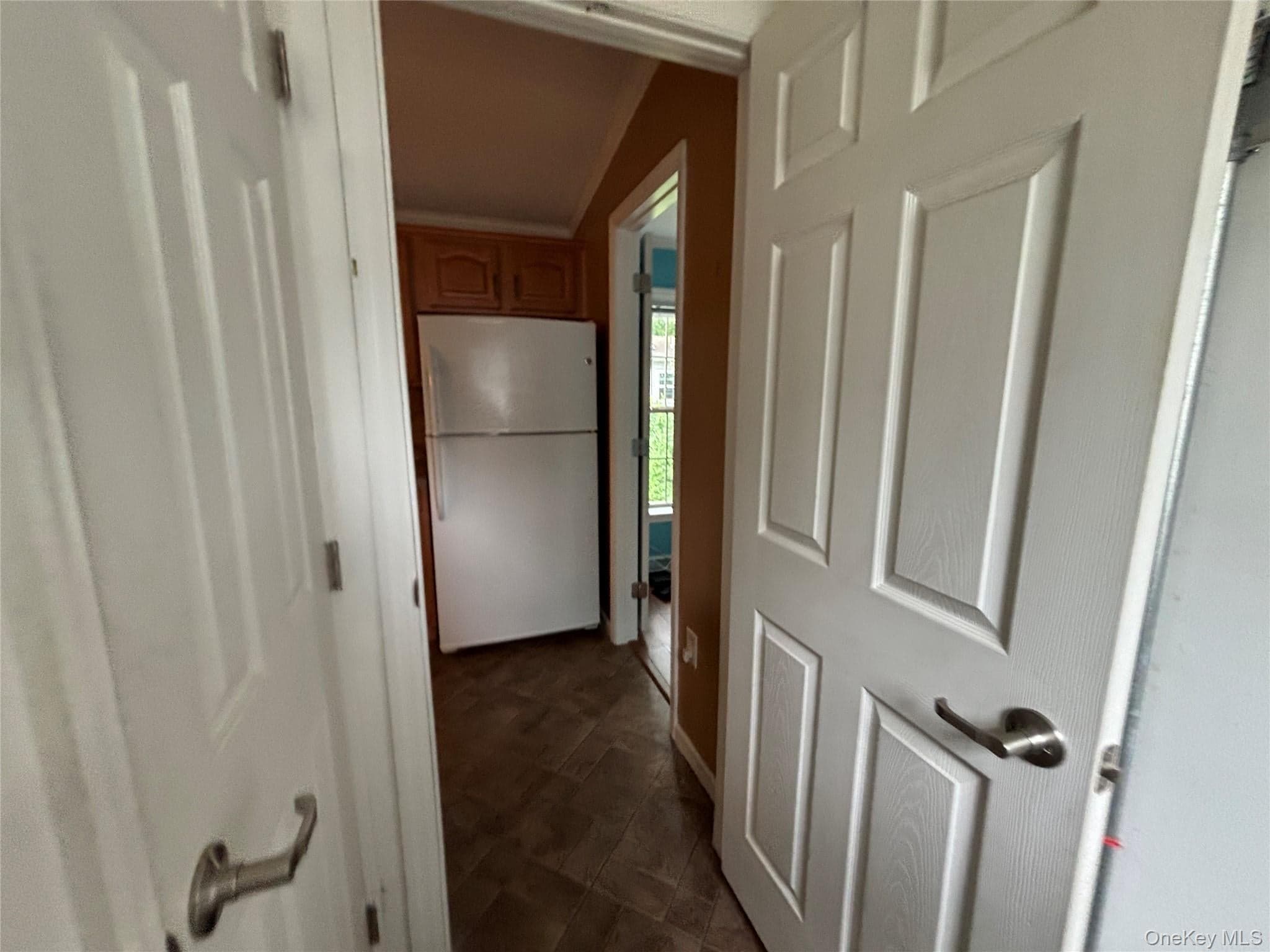 1661 Old Country Road Unit: 84 thumbnail 25