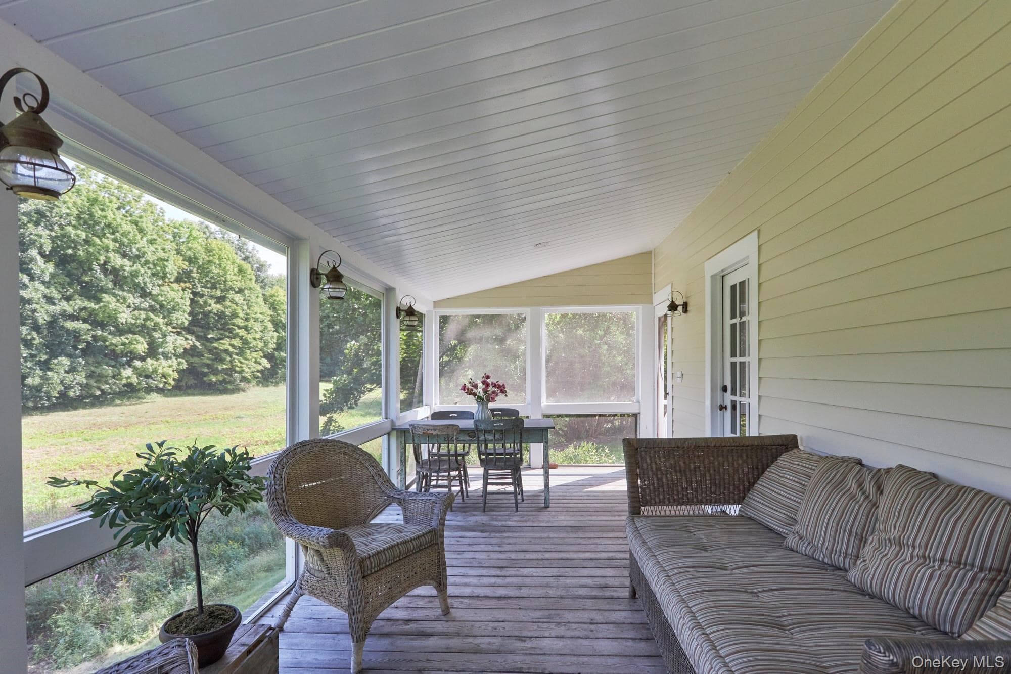 101 Spring Lake Road thumbnail 38