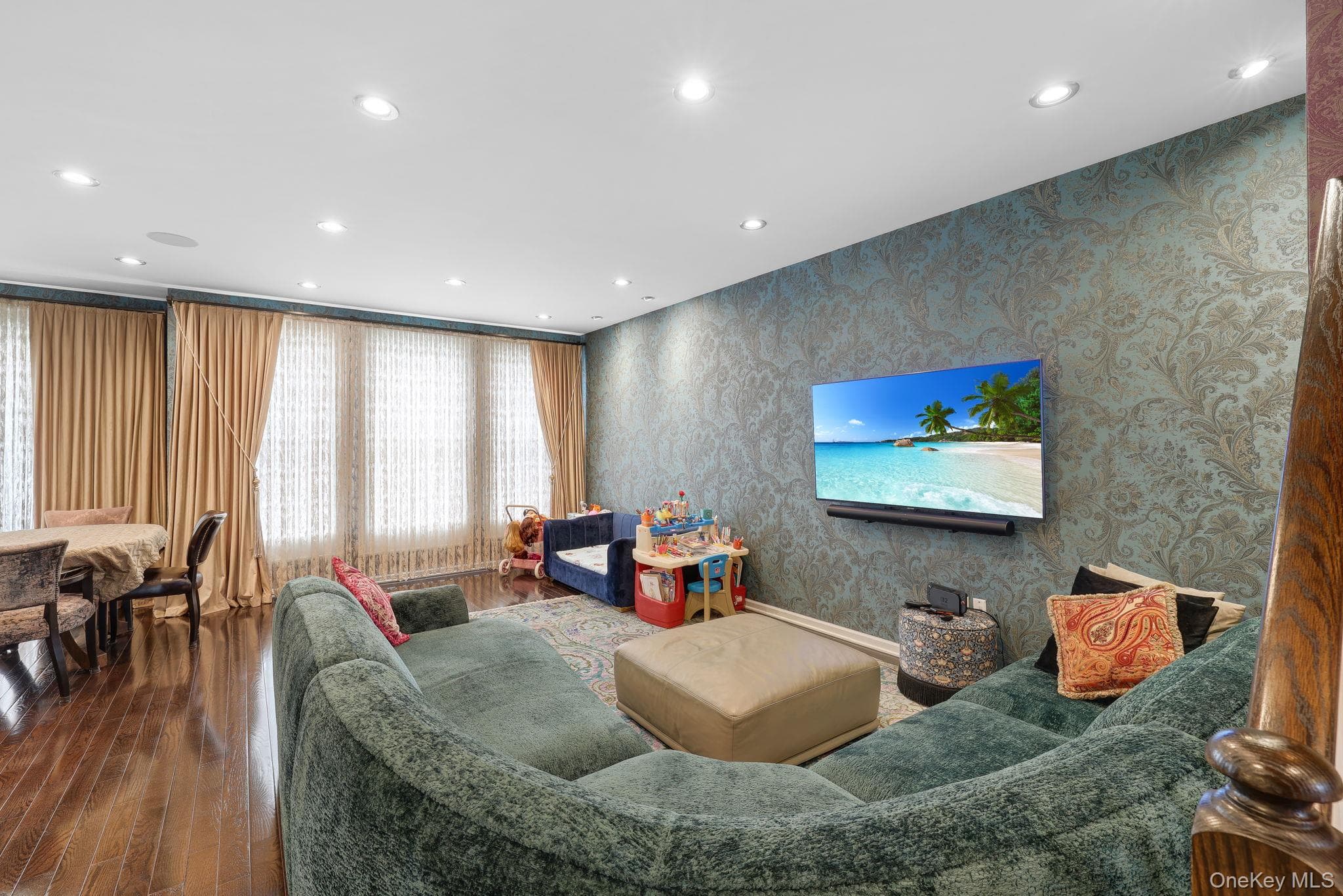 31 Lewis Road thumbnail 32