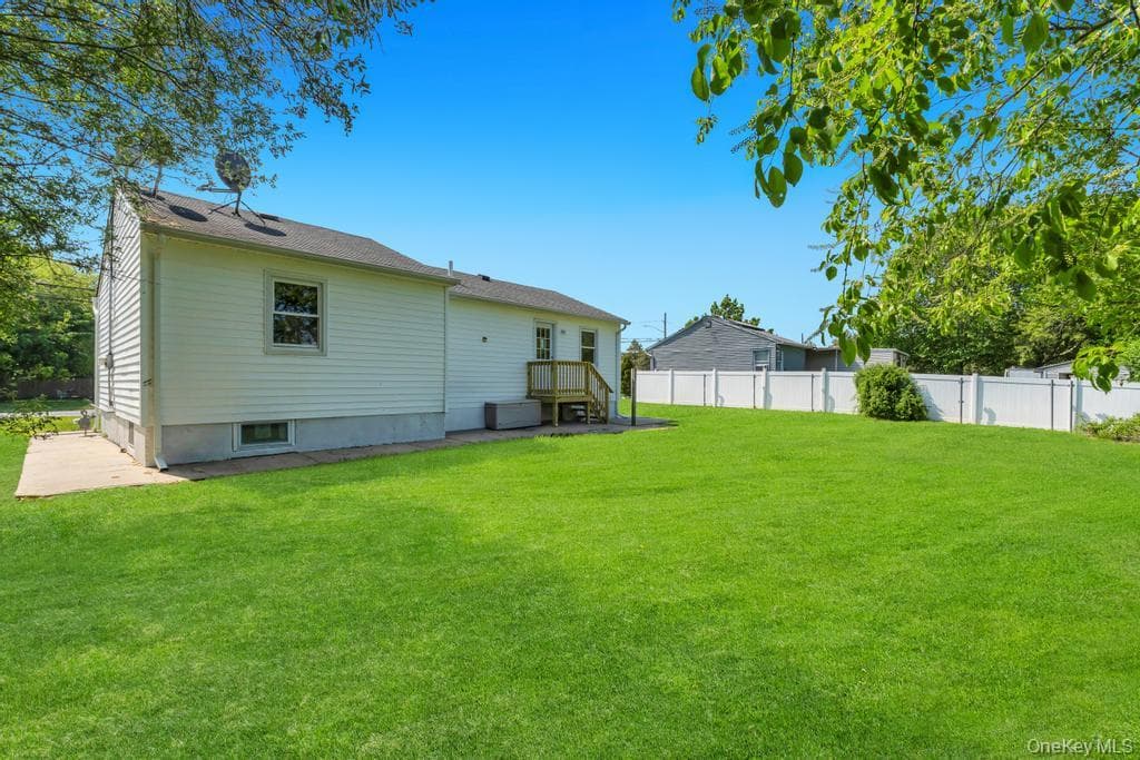 941 Provost Avenue thumbnail 5