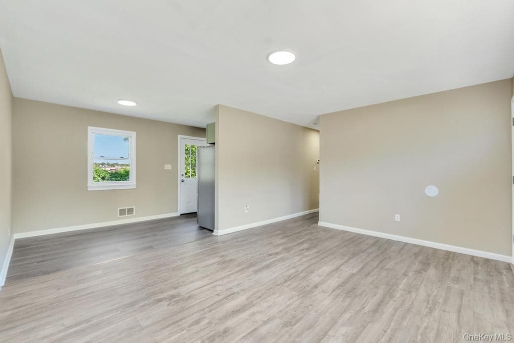 941 Provost Avenue thumbnail 11