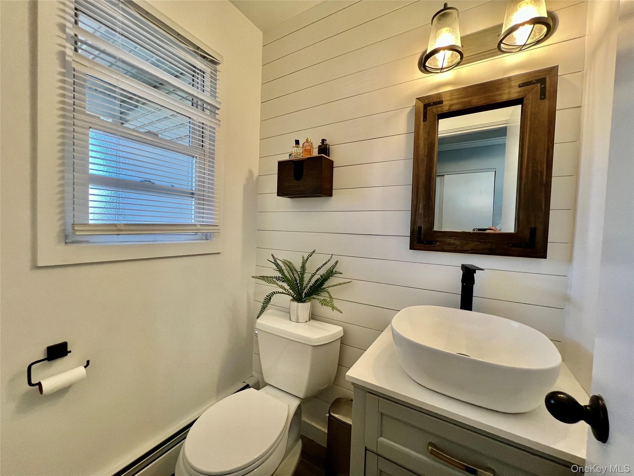 112 Ivy Lane thumbnail 5