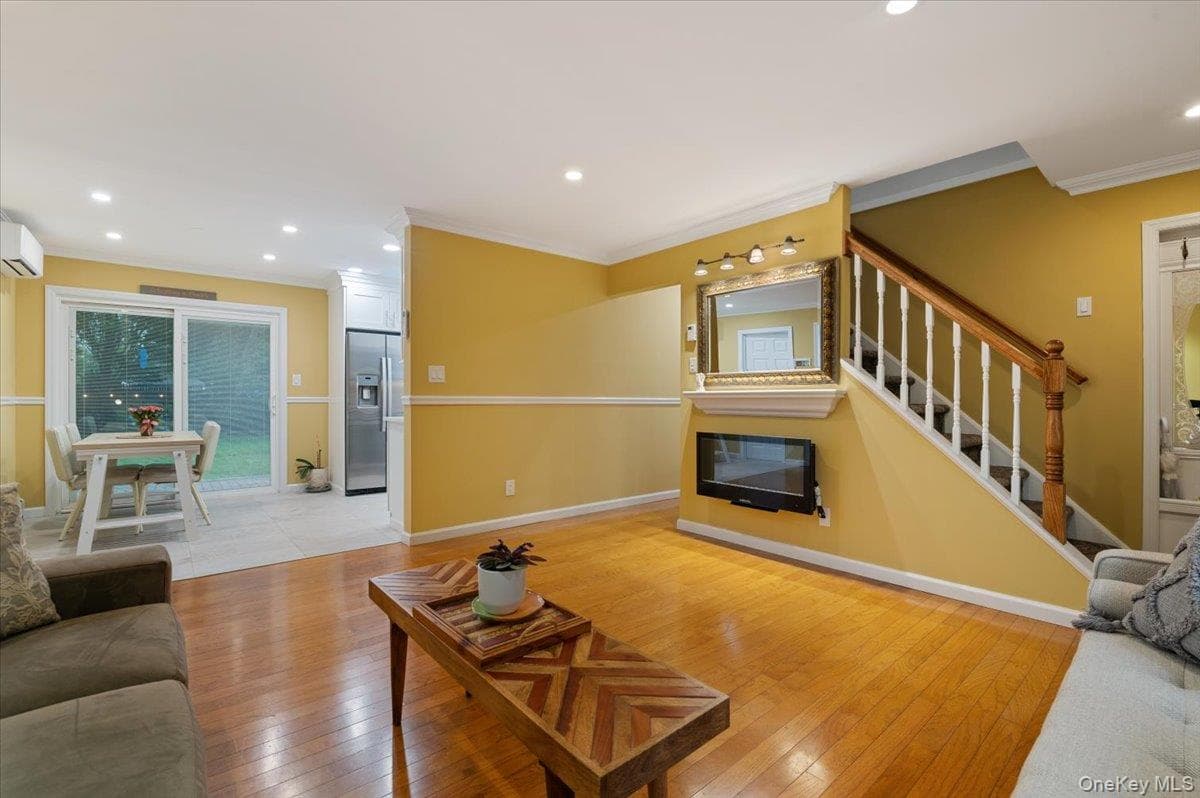 3850 Jean Avenue thumbnail 3
