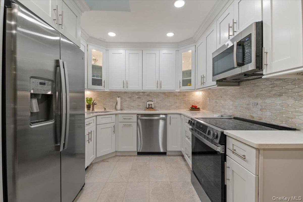 3850 Jean Avenue thumbnail 8