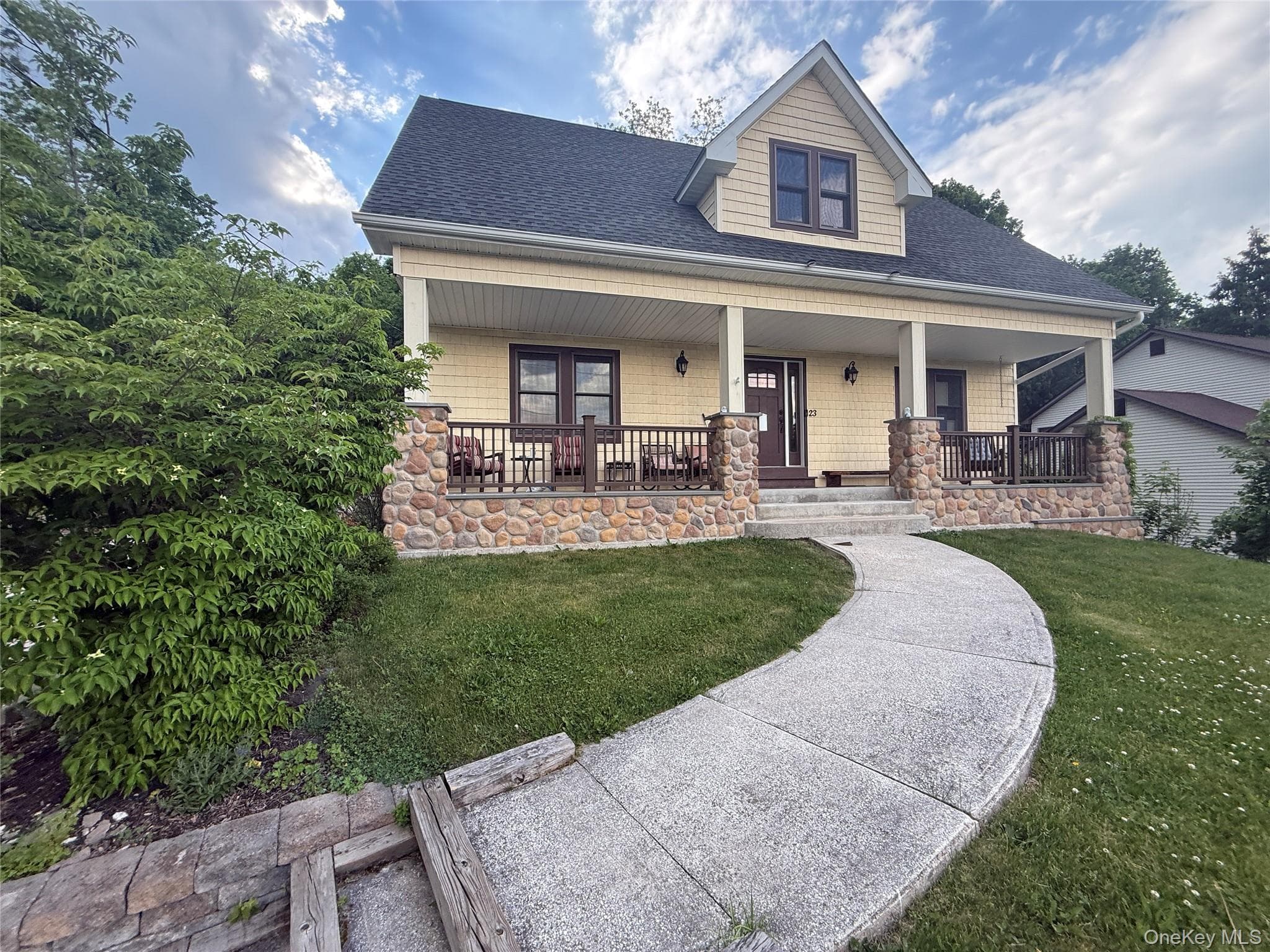 23 Swezey Place thumbnail 28