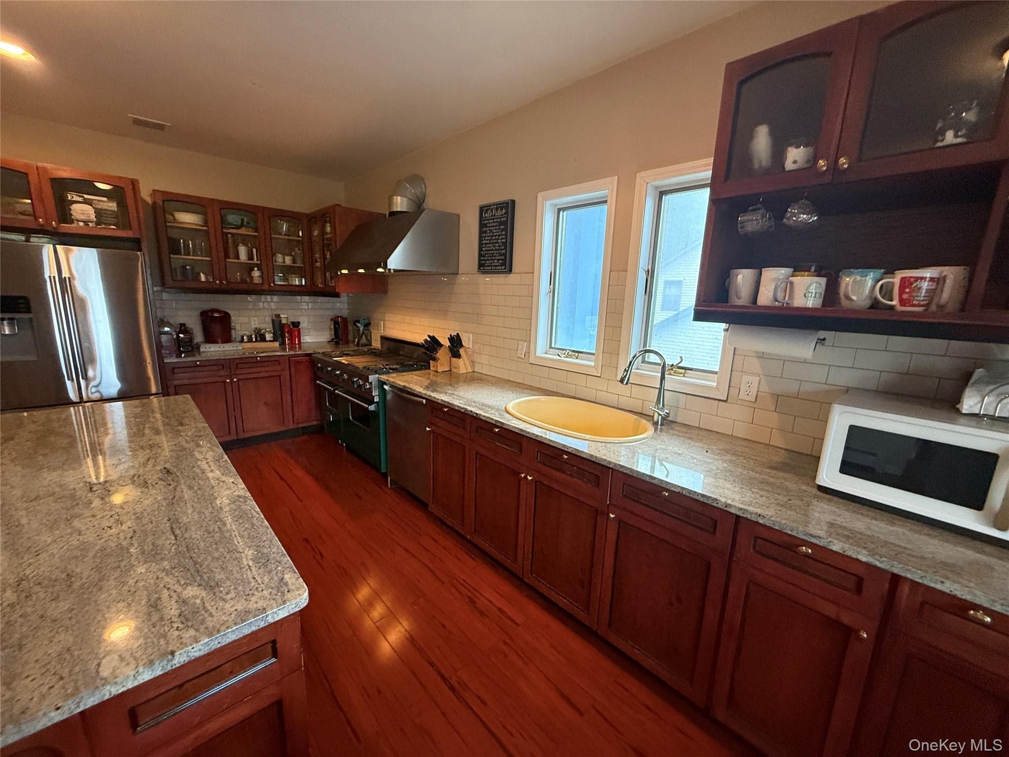 23 Swezey Place thumbnail 8