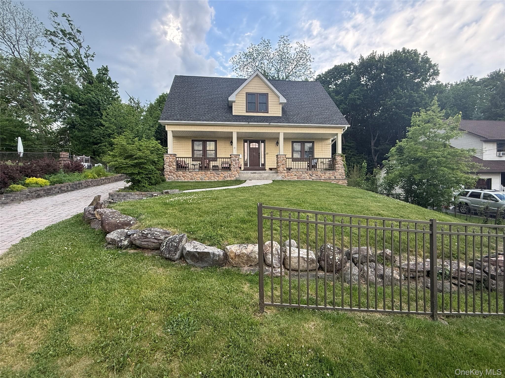 23 Swezey Place thumbnail 29