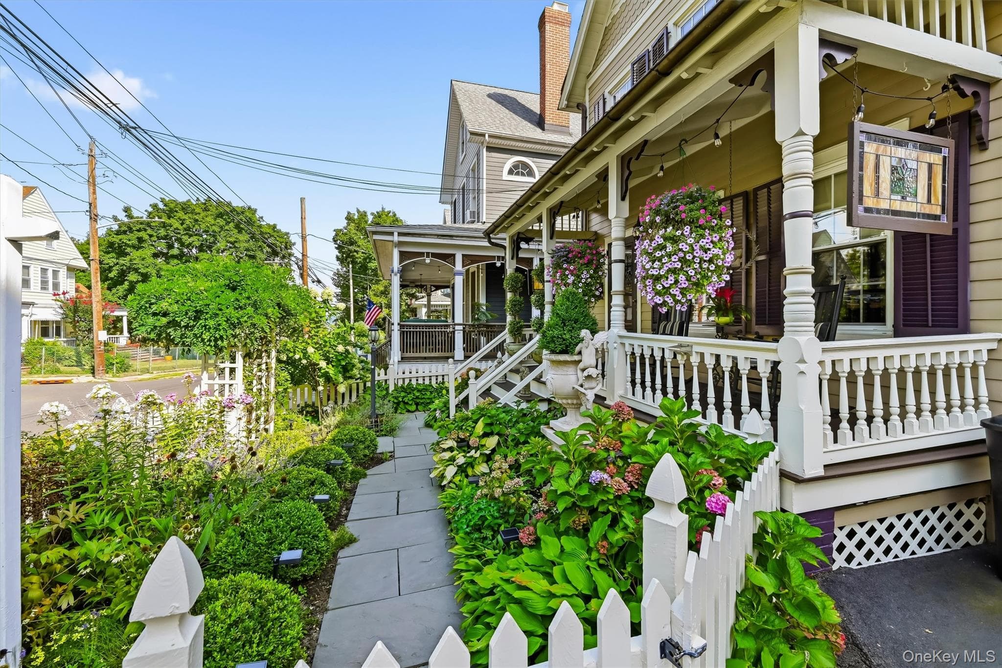 133 Cedar Hill Avenue thumbnail 5
