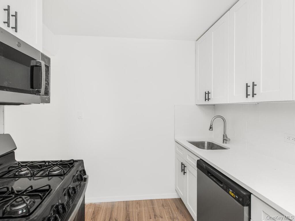 3363 Sedgwick Avenue Unit: 4L thumbnail 3