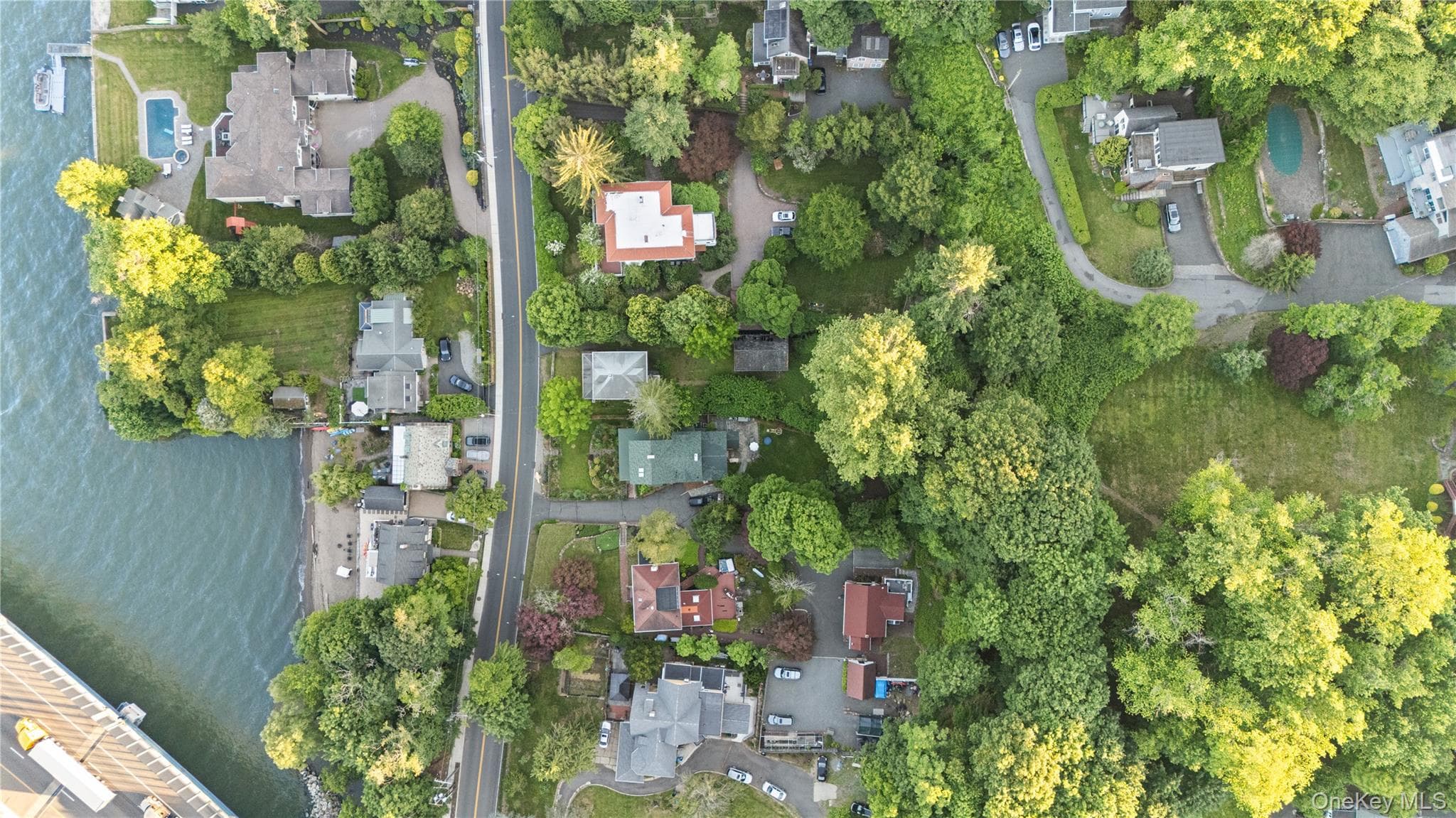 25 River Road thumbnail 27
