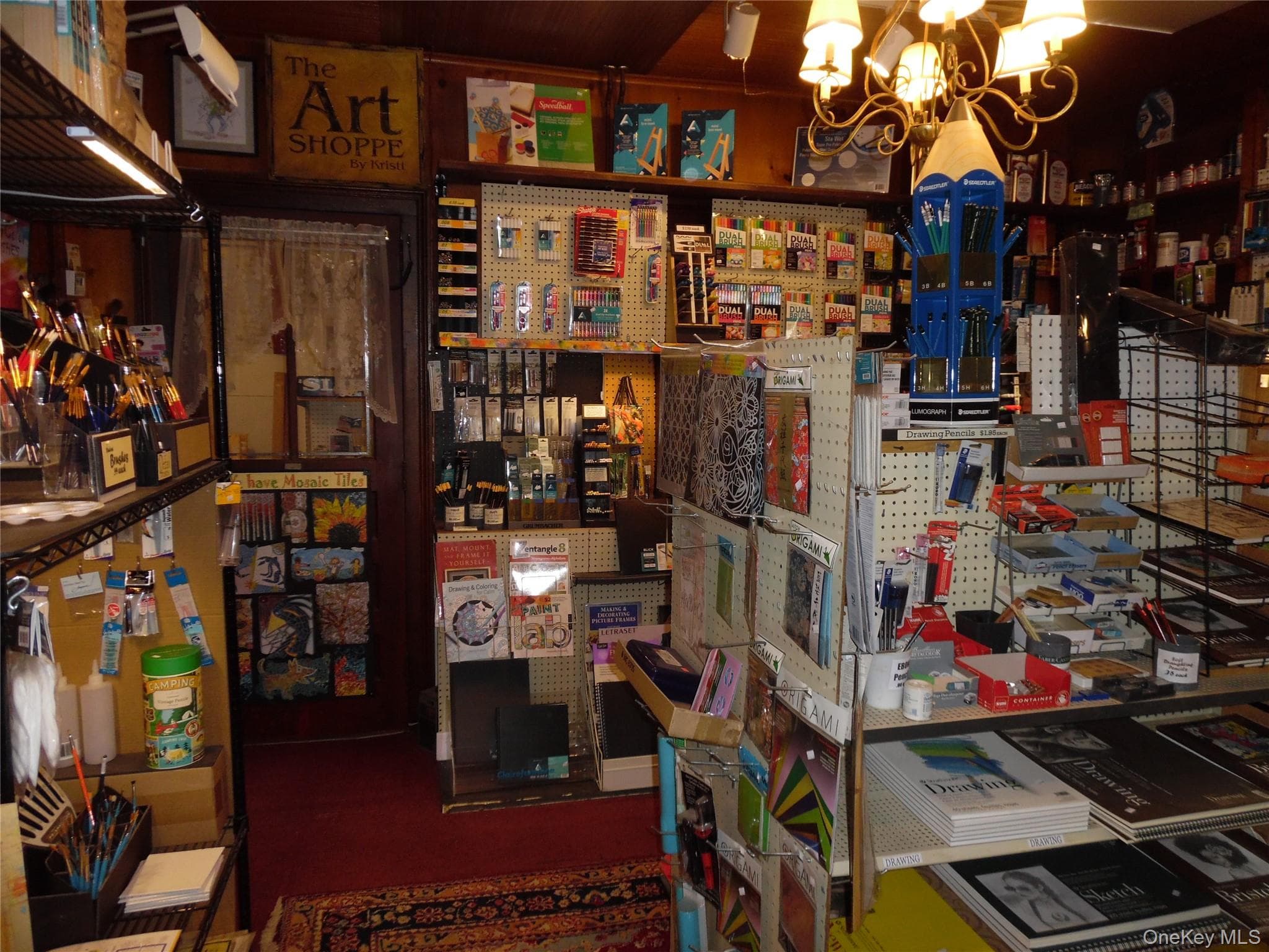 369 E Broadway thumbnail 23