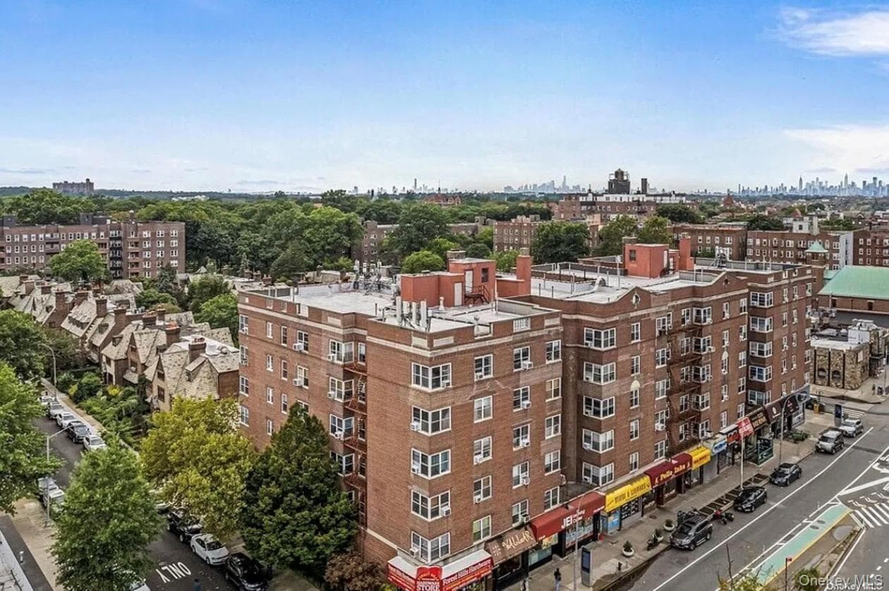 111-45 76th Drive Dr Unit: F2 photo 1