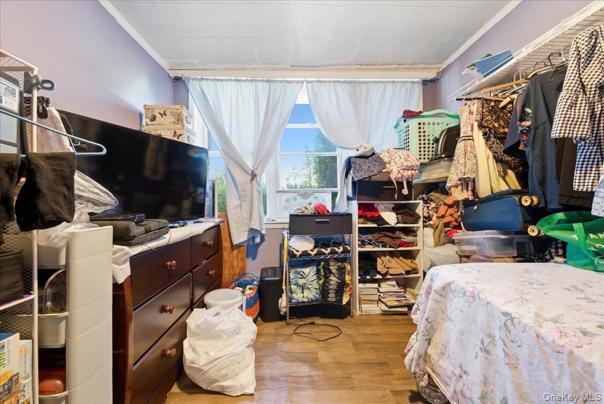 18 E 25th Street thumbnail 25