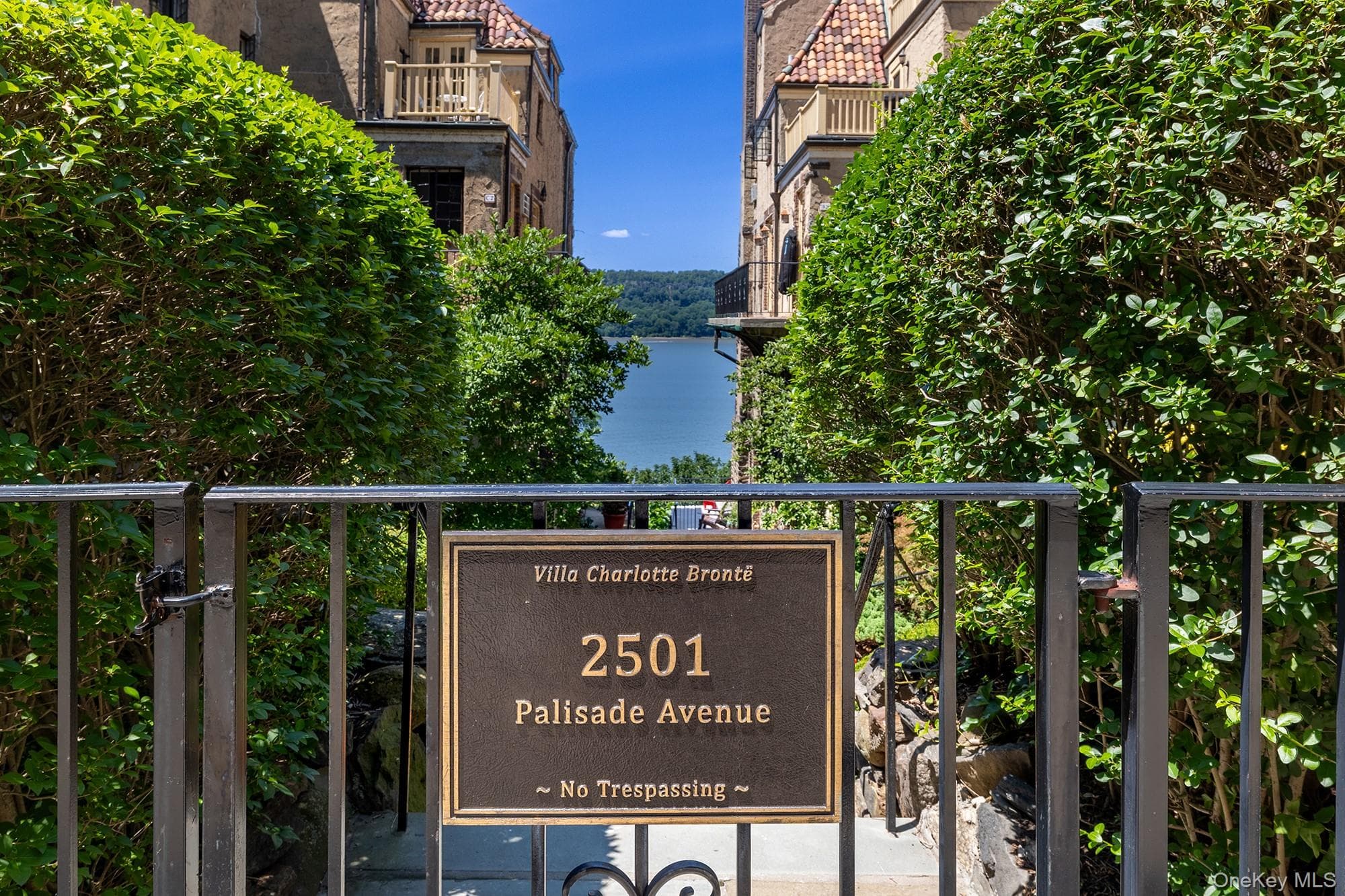 2501 Palisade Avenue Unit: C1, Bronx