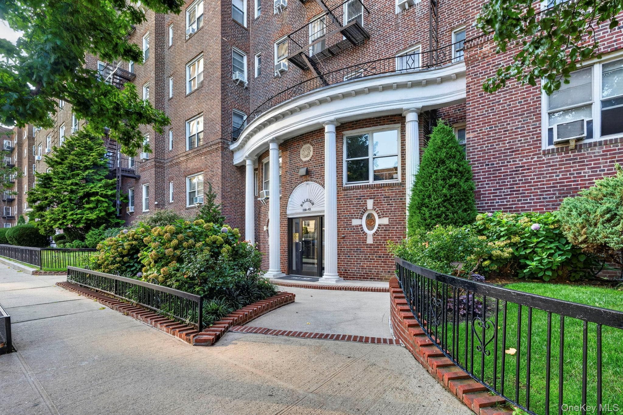 110-55 72nd Road Unit: 507 photo 1