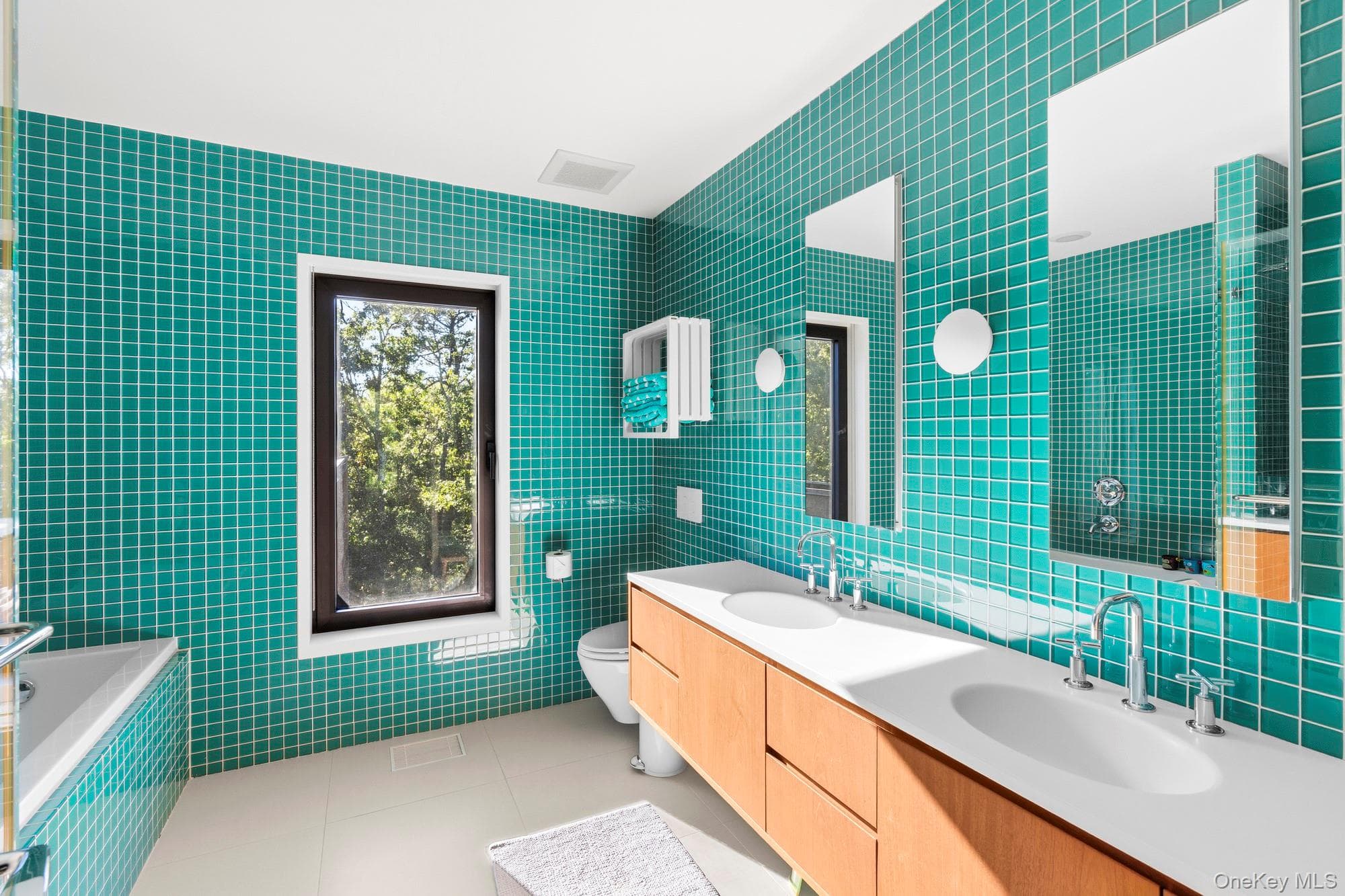 137 Great Hill Road thumbnail 24