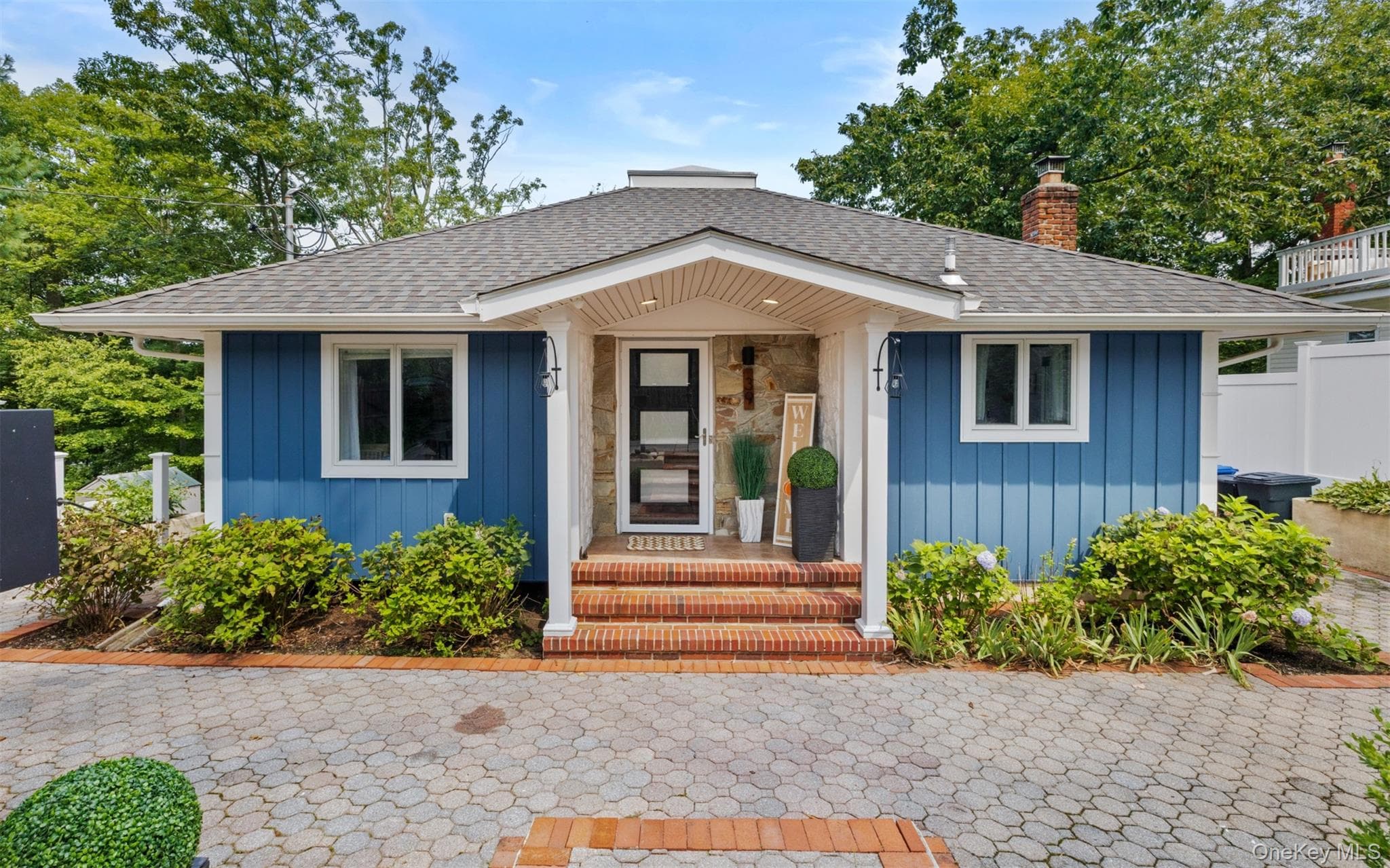 39 Potter Lane, Huntington
