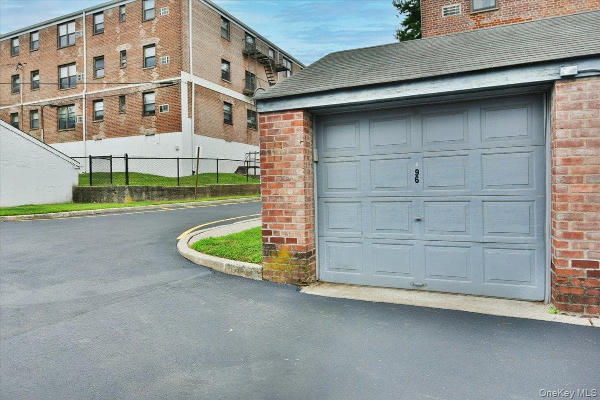 1 Terrace Circle Unit: 3-F thumbnail 19
