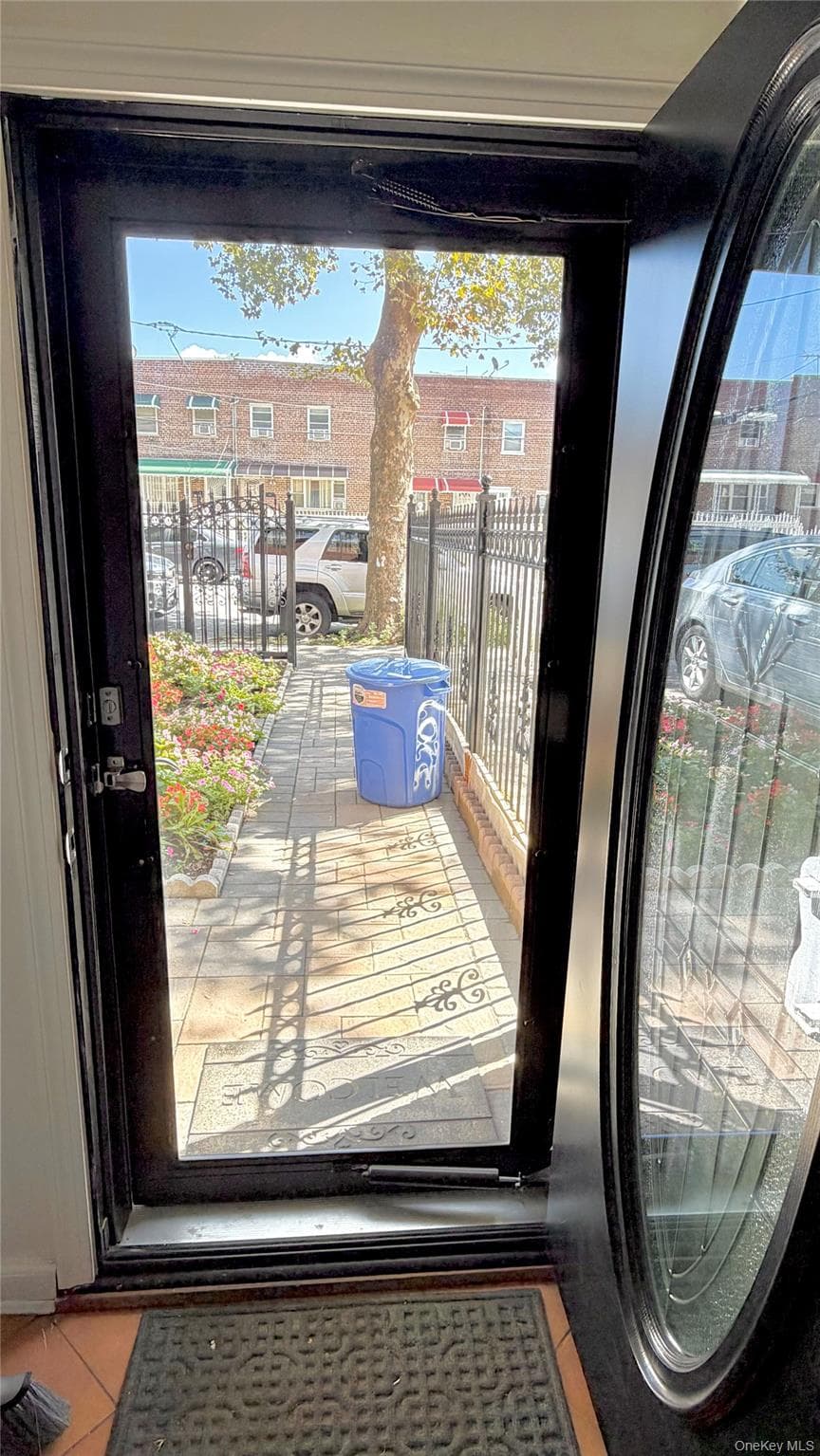 3207 Pearsall Avenue thumbnail 14