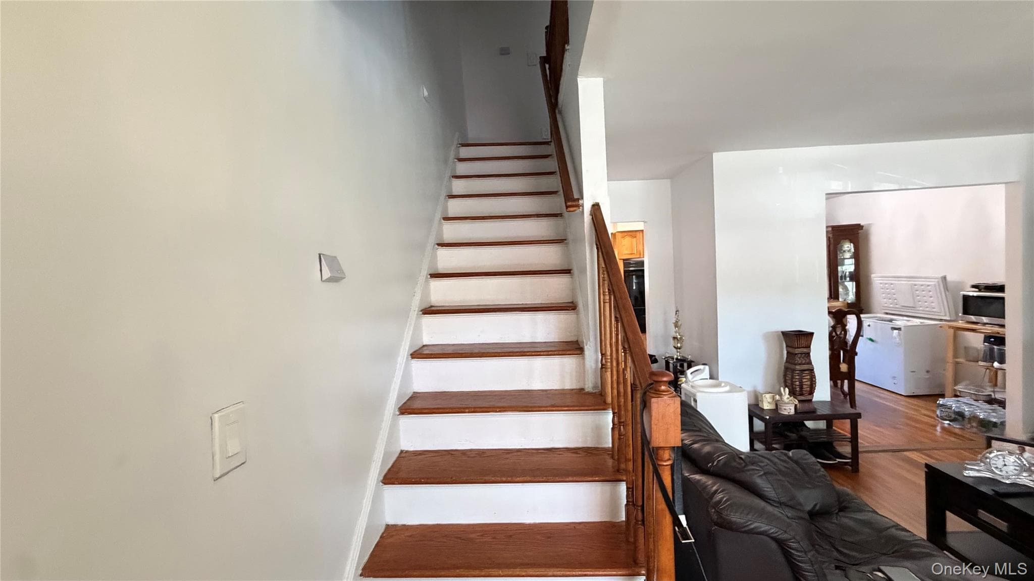 3207 Pearsall Avenue thumbnail 10