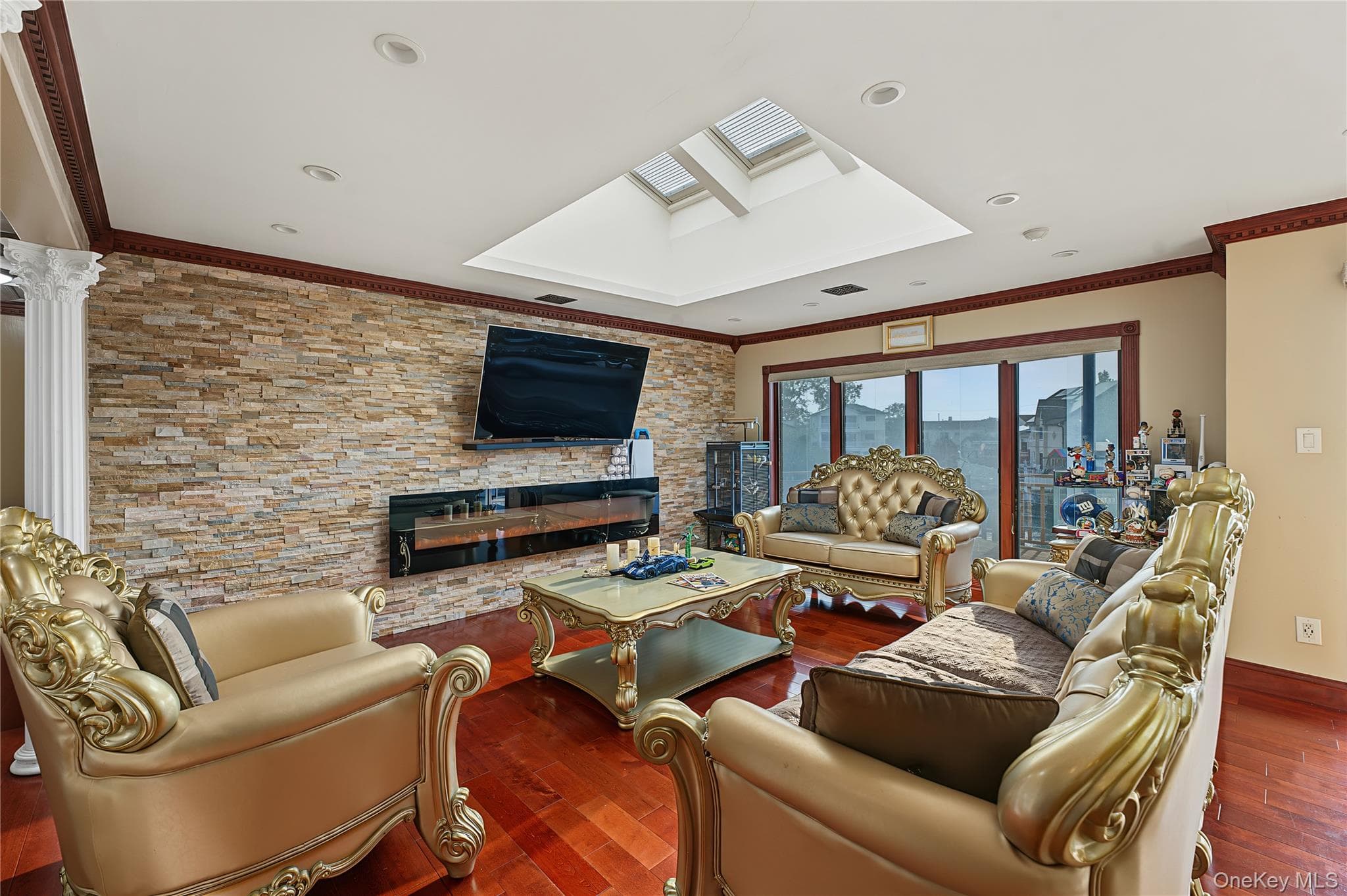 3060 Ann Street thumbnail 14