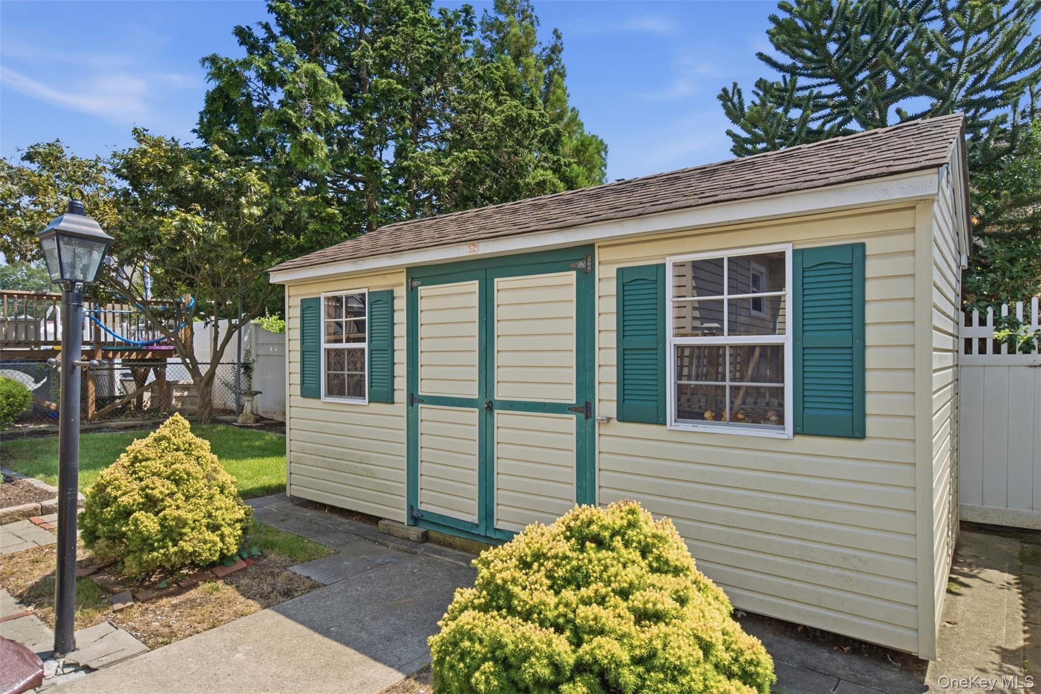1315 Scimitar Avenue thumbnail 20