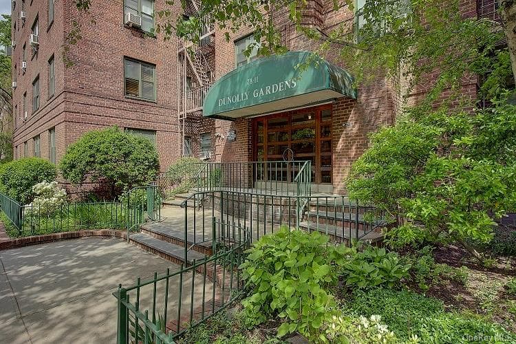 78-11 35 Avenue Unit: 5H, Jackson Heights