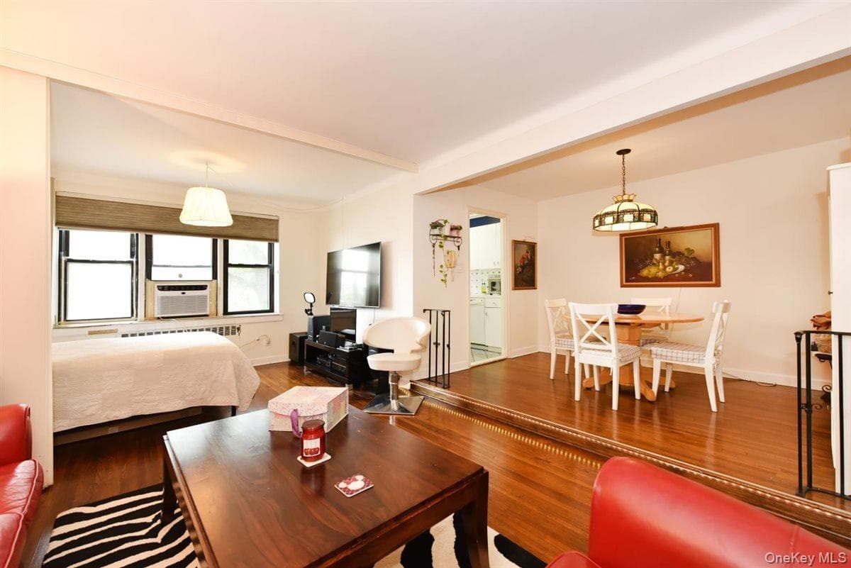 143-50 Hoover Avenue Unit: 104 thumbnail 5