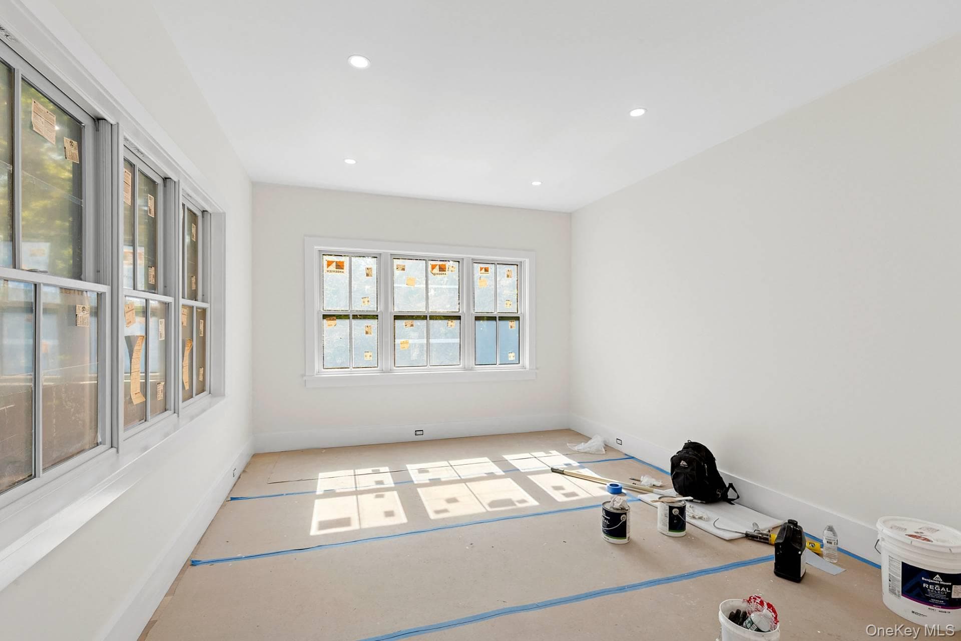 38 N Bay Avenue thumbnail 6