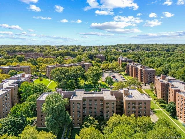 211-02 73rd Avenue Unit: 1H thumbnail 17