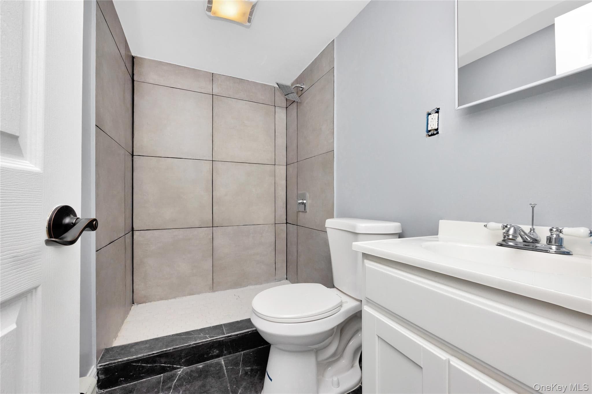 483 Merrick Road thumbnail 15