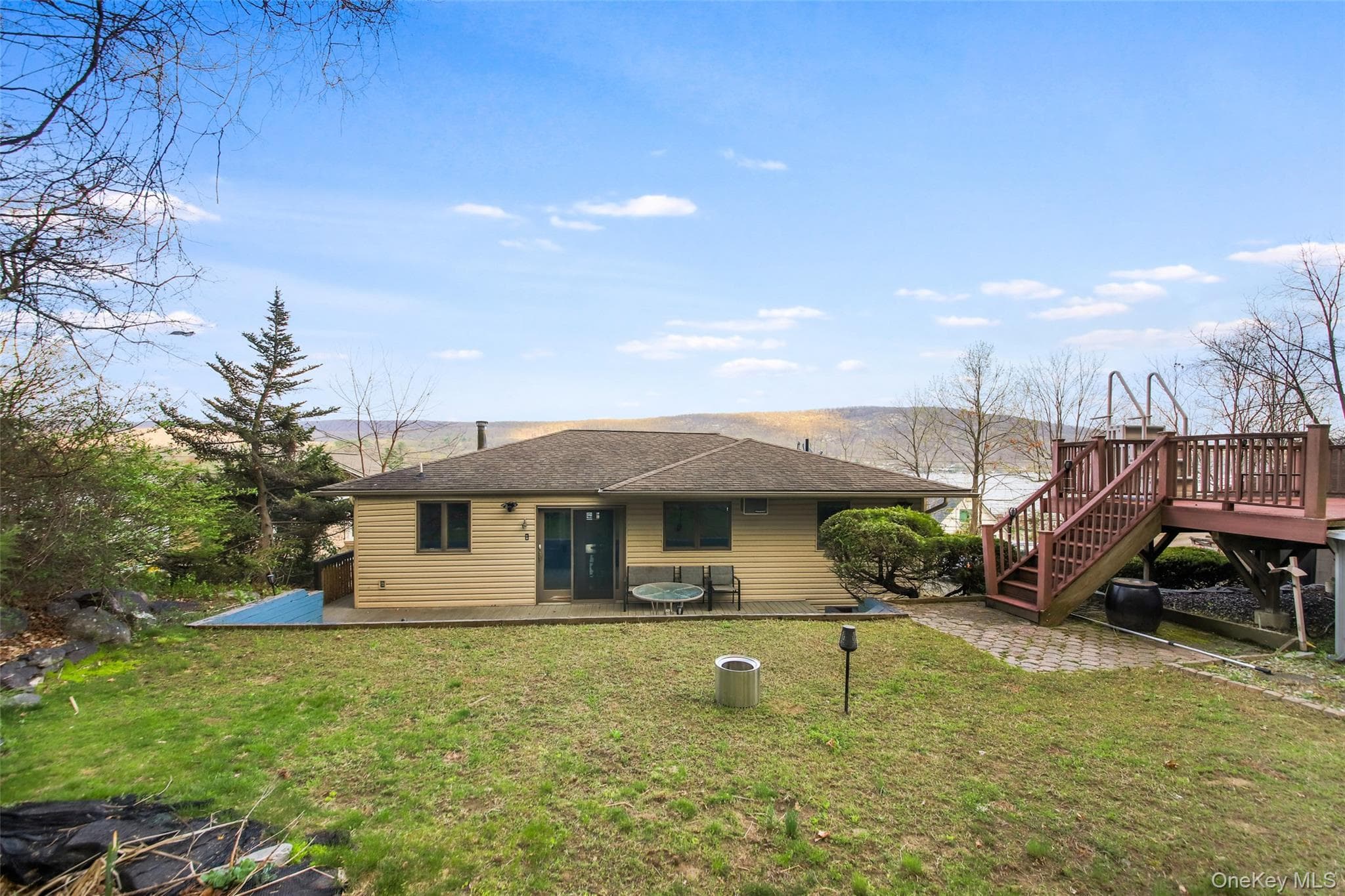 621 Jersey Avenue thumbnail 14