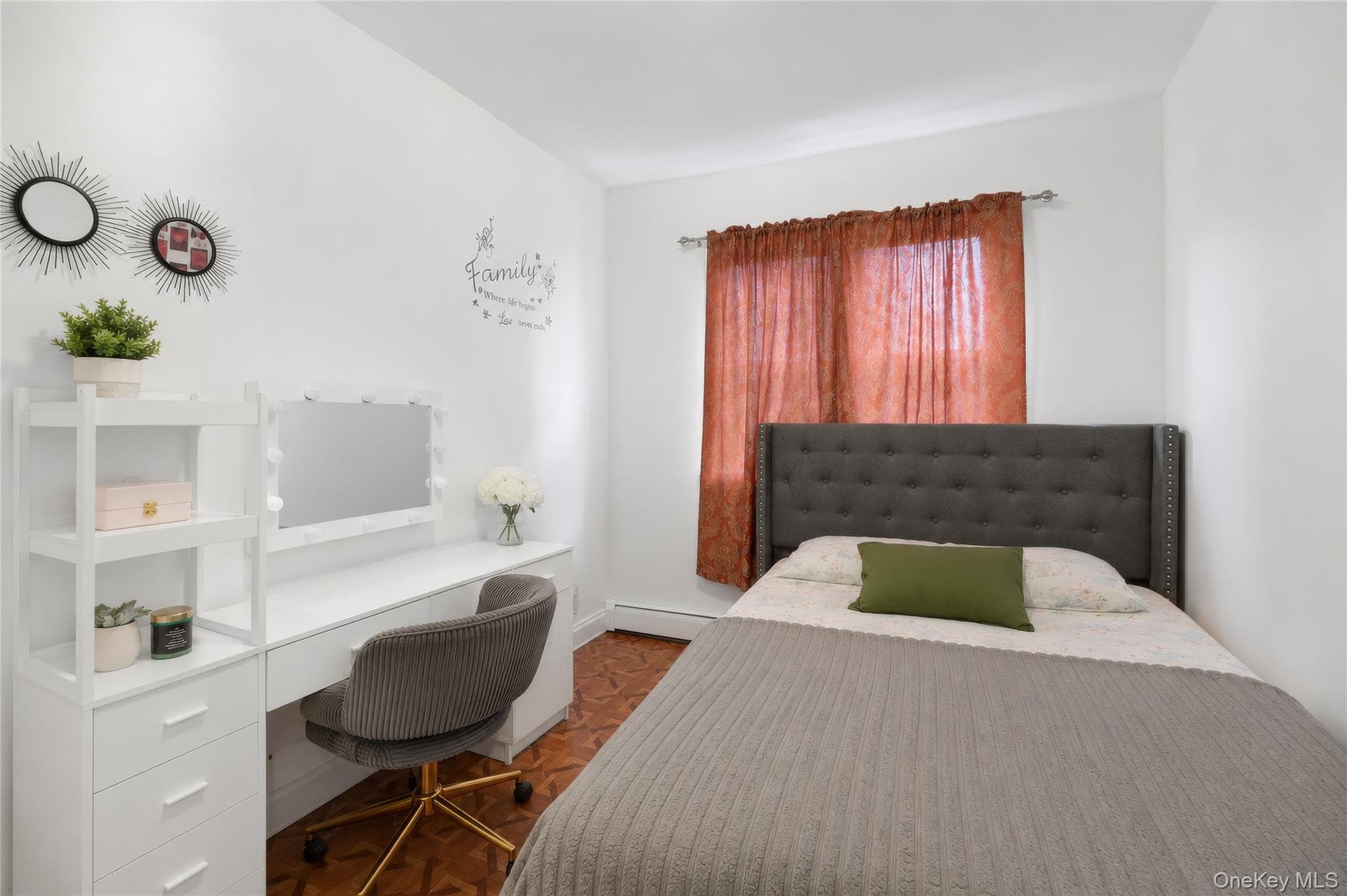 453 E 181 Street thumbnail 26