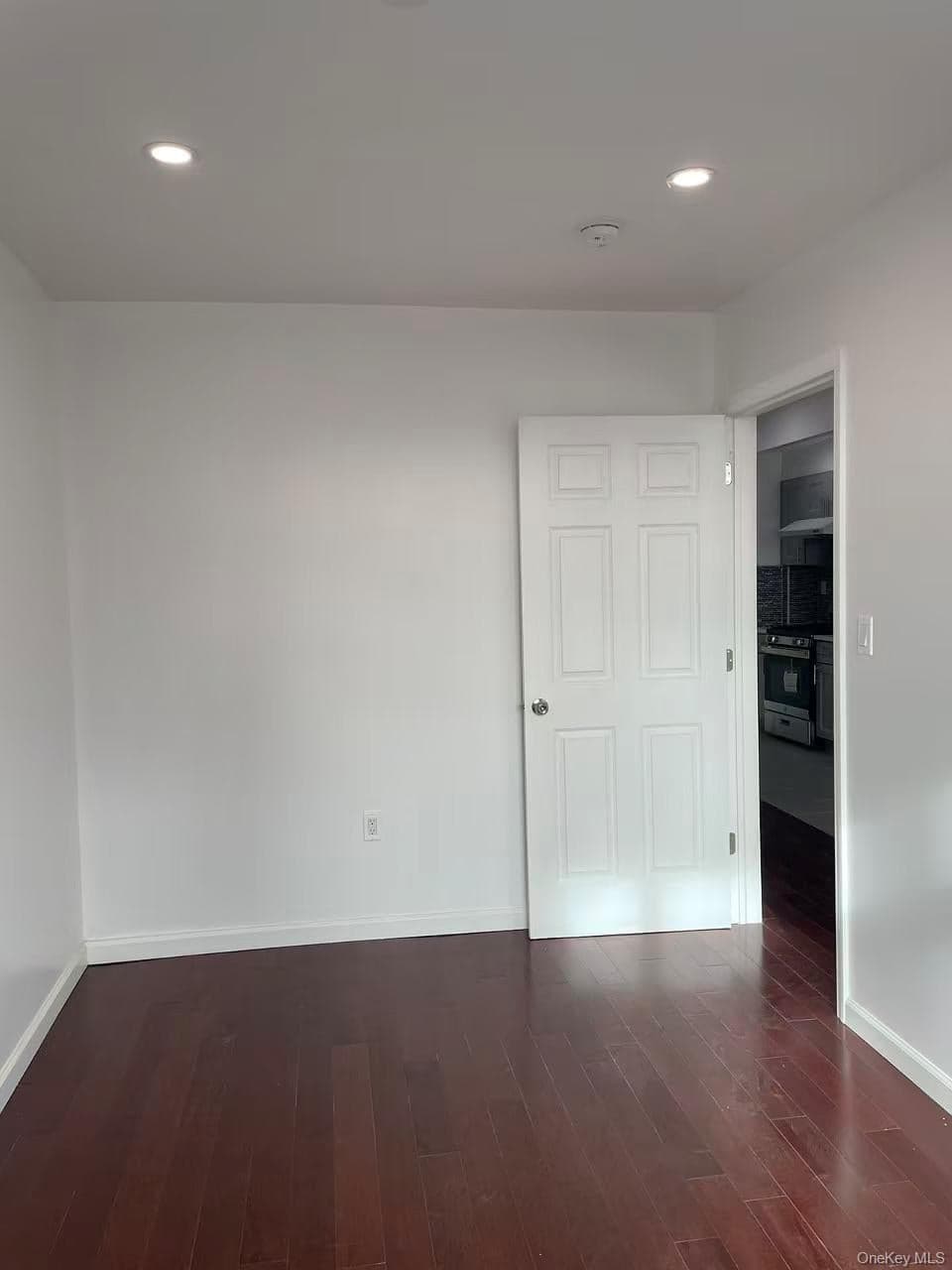 134-40 Blossom Avenue thumbnail 13