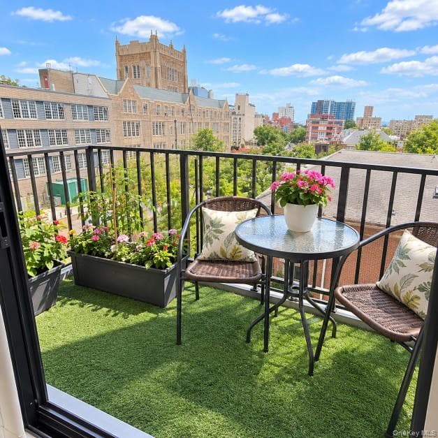 139-35 35th Avenue Unit: 4C thumbnail 6
