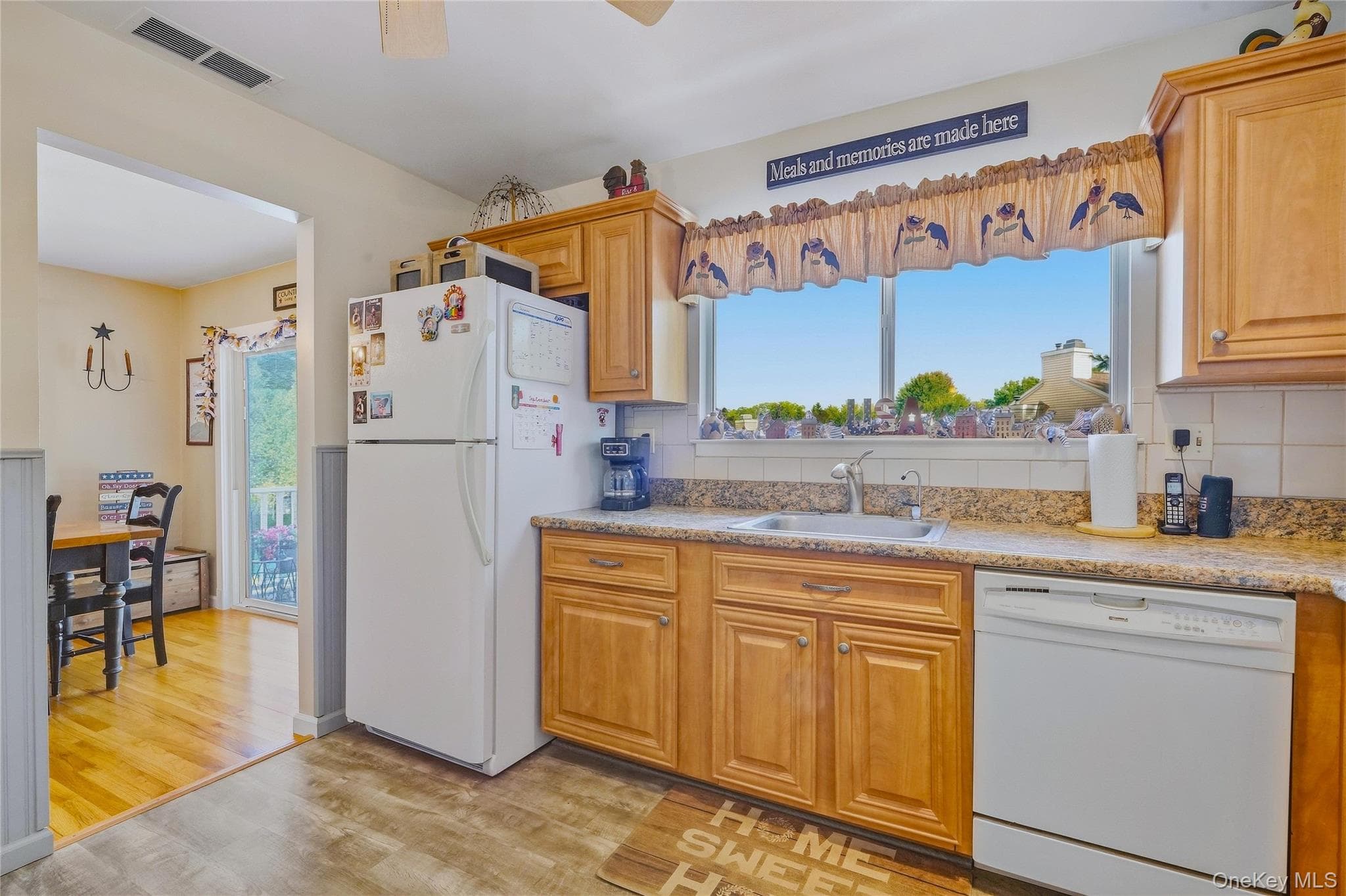 38 Genesee Avenue thumbnail 8