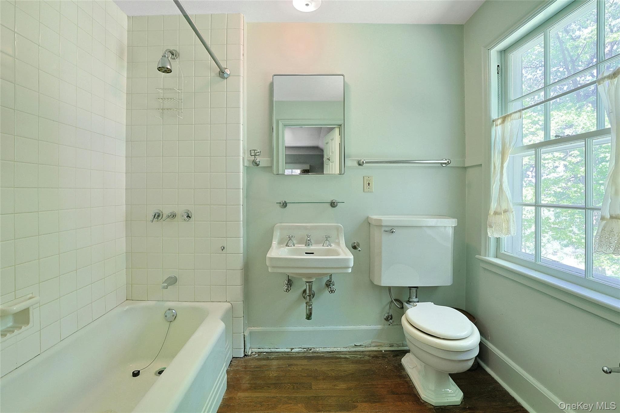 982 Bradley Parkway thumbnail 25
