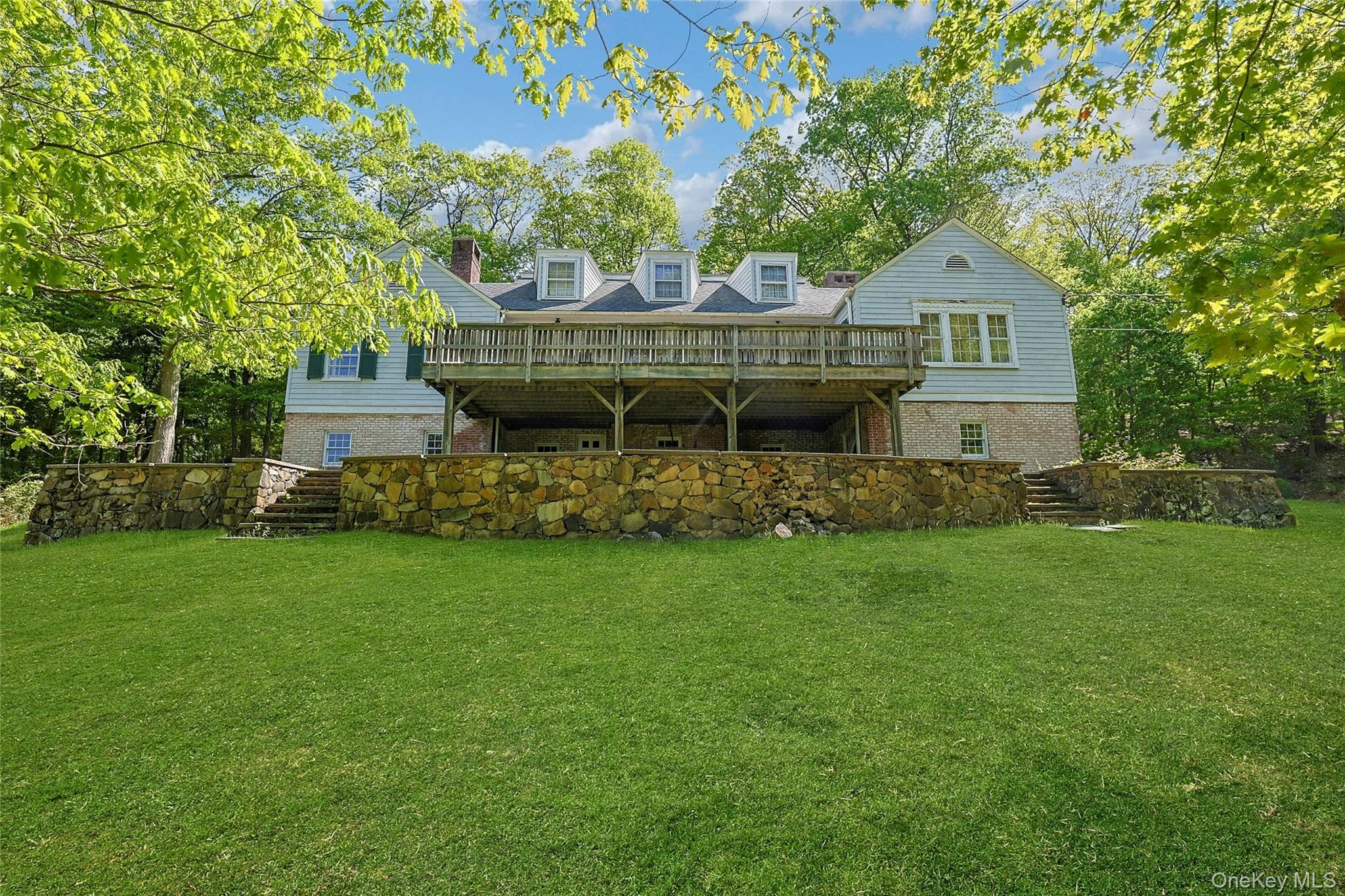 982 Bradley Parkway thumbnail 36