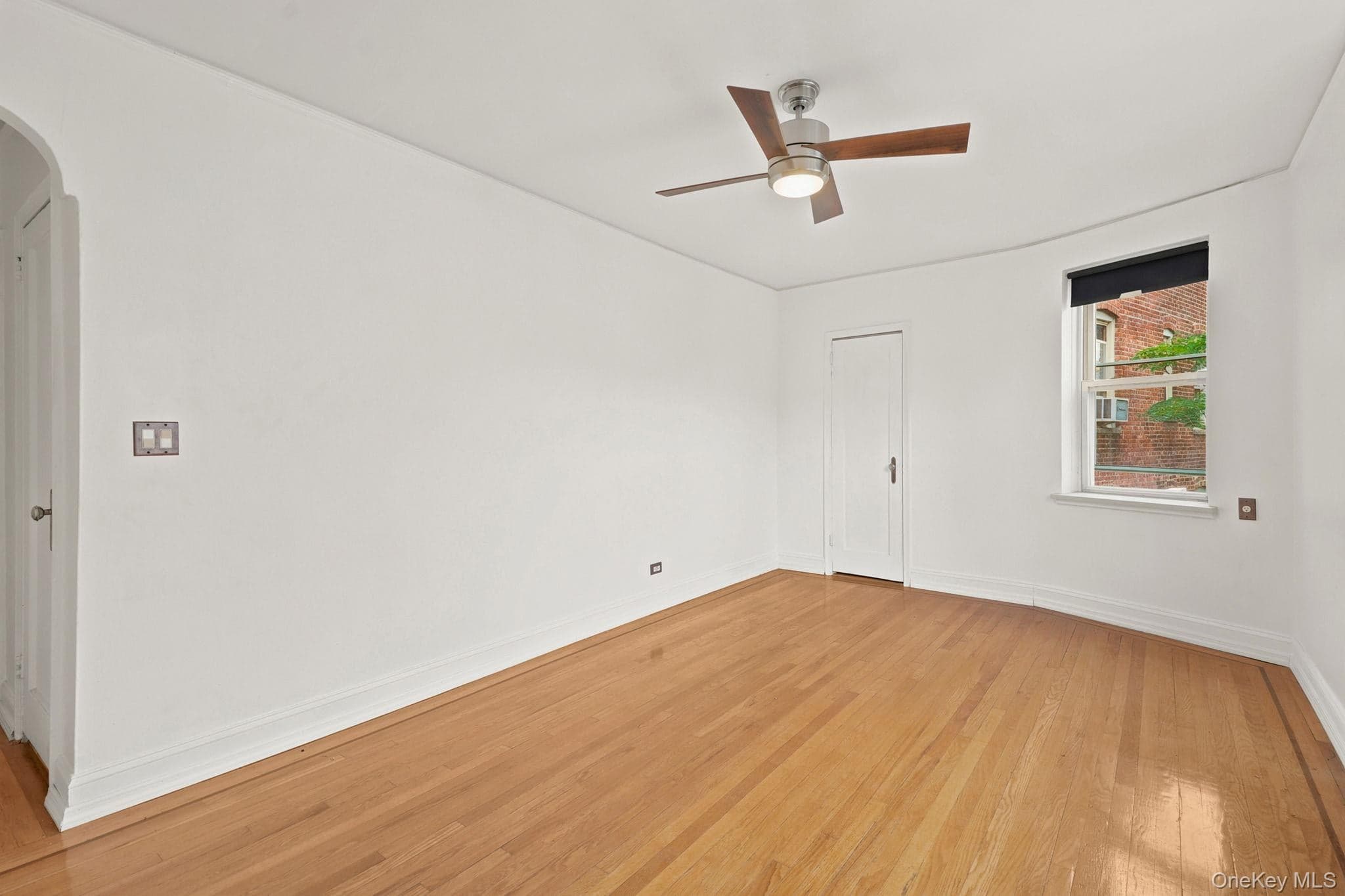 2160 Bronx Park Unit: 6J thumbnail 13