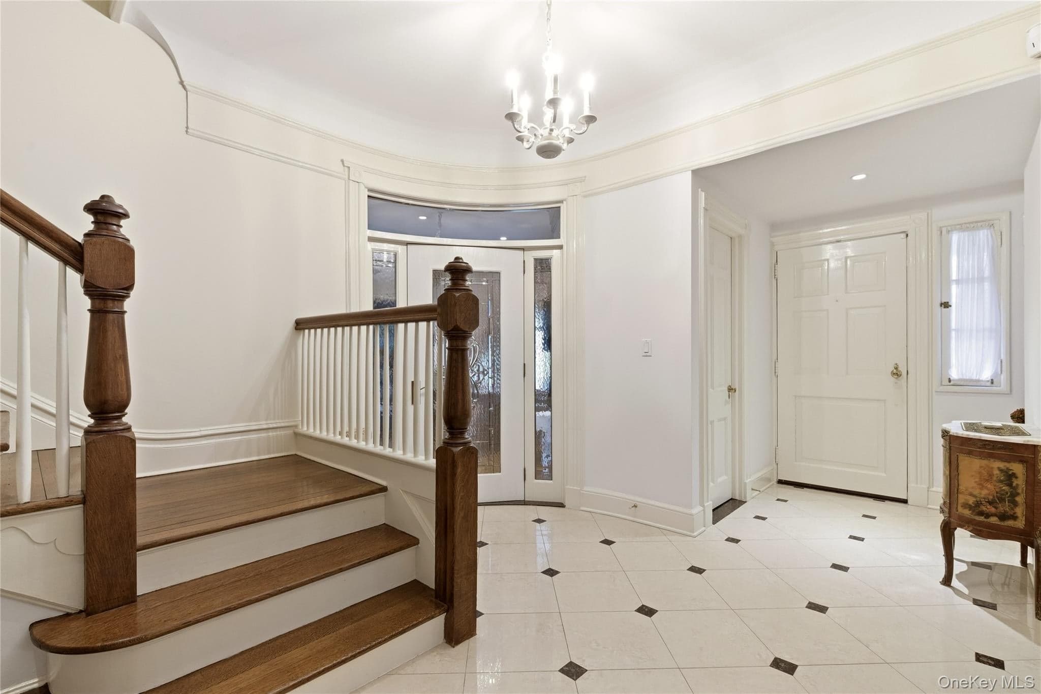 89 Duck Pond Road thumbnail 4