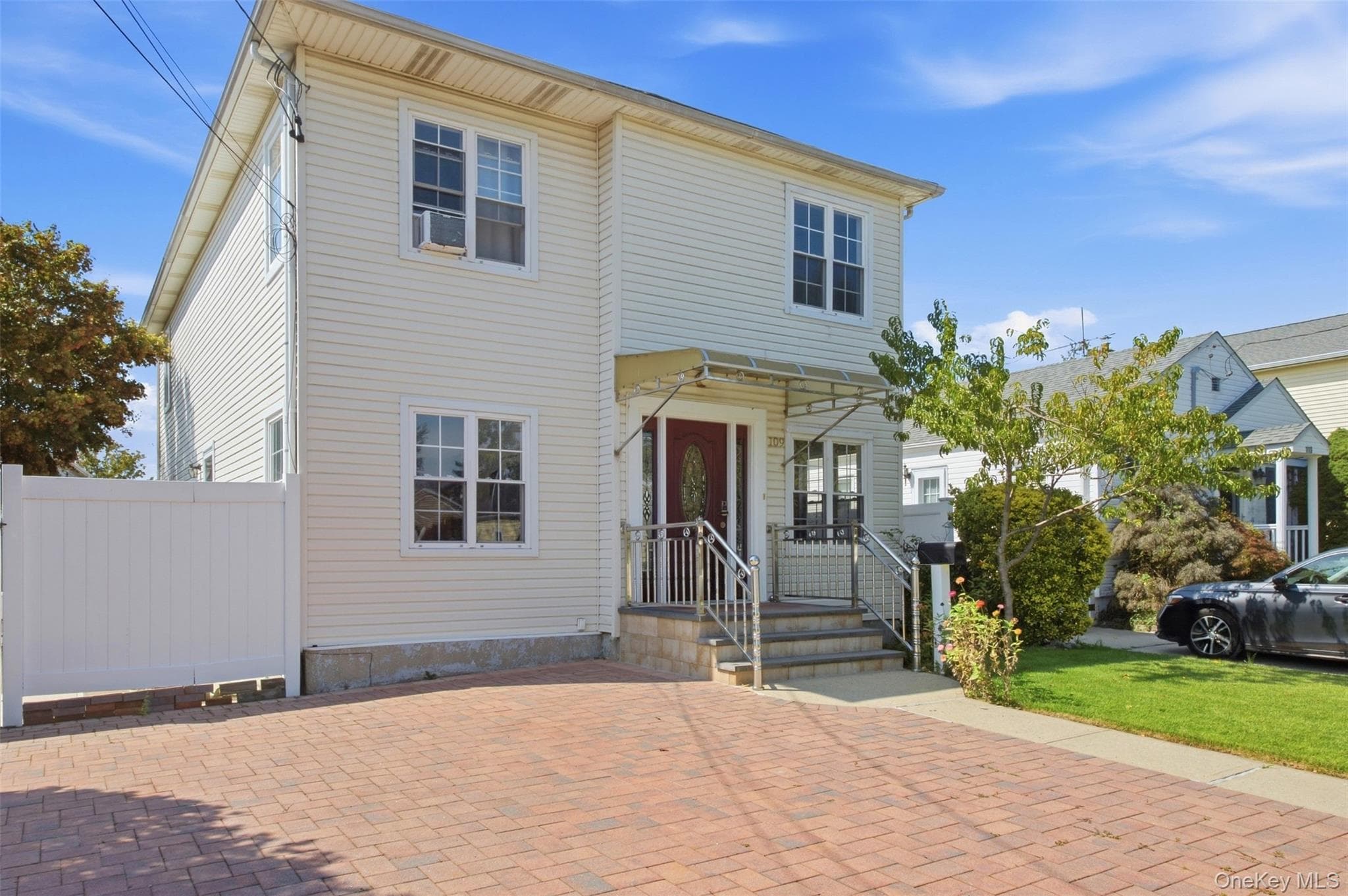 109 Gordon Avenue thumbnail 3