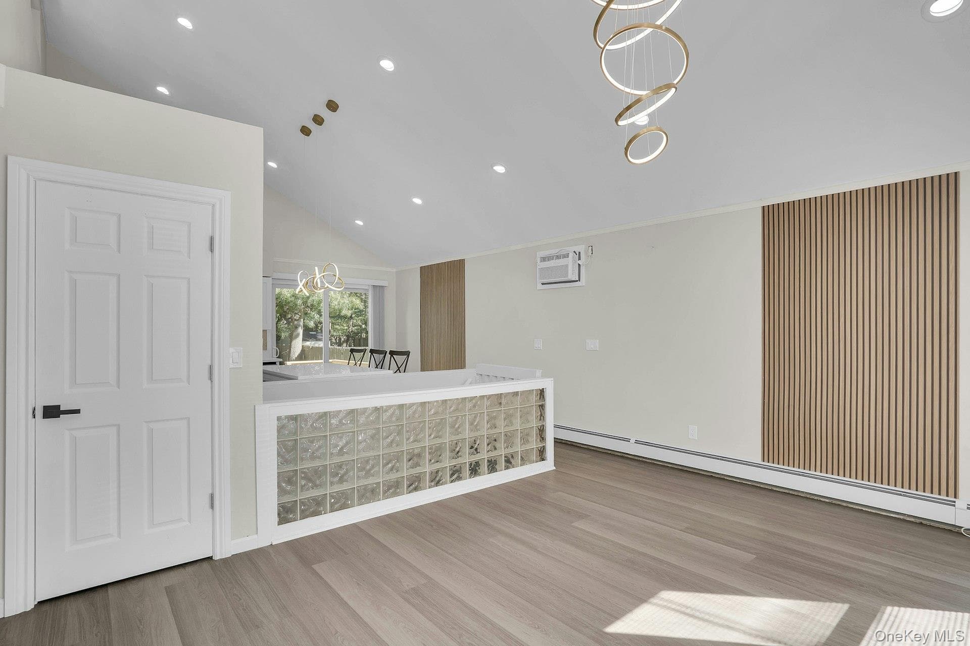 130 Auborn Avenue thumbnail 10