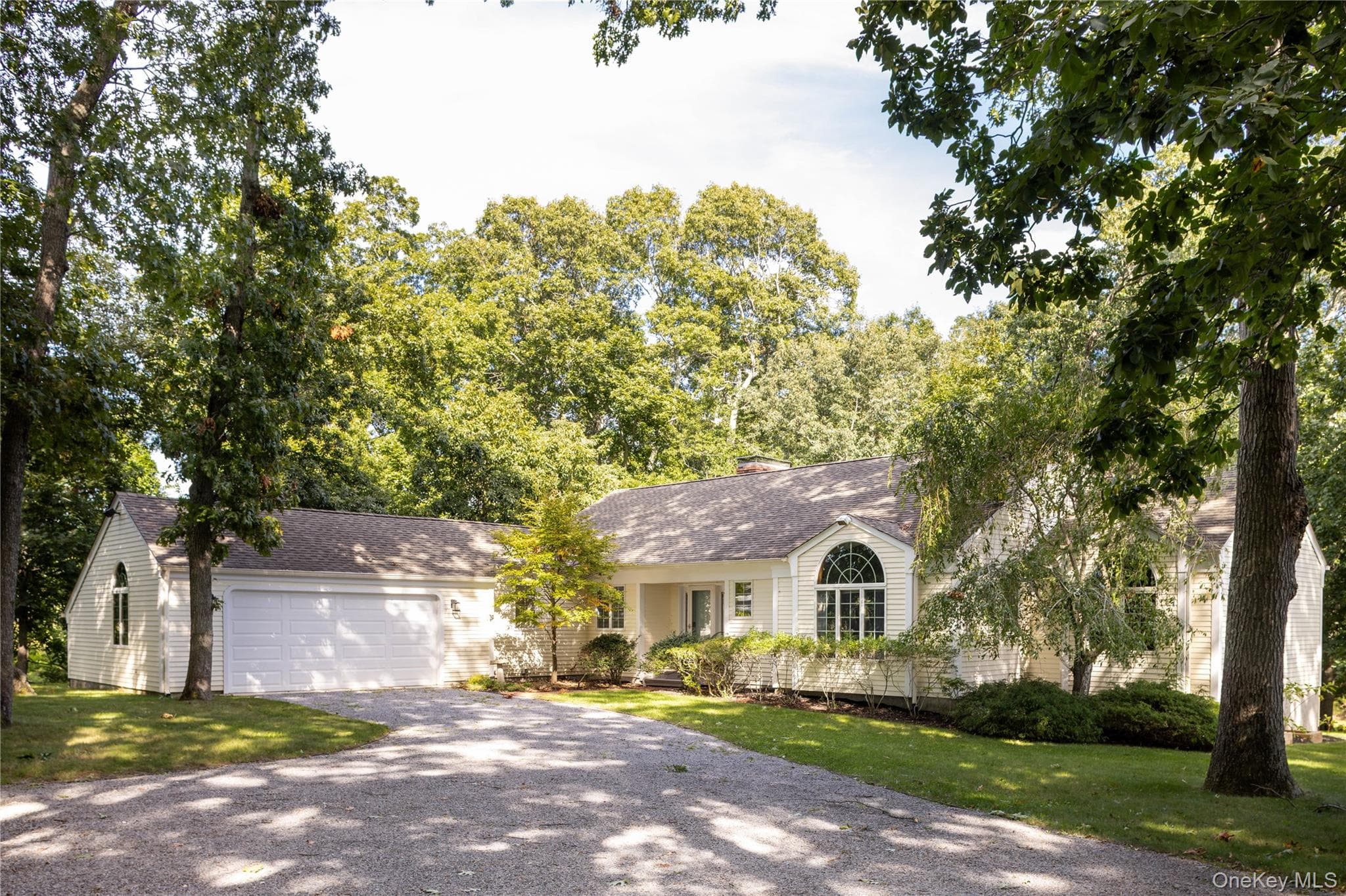 8579 New Suffolk Avenue thumbnail 19