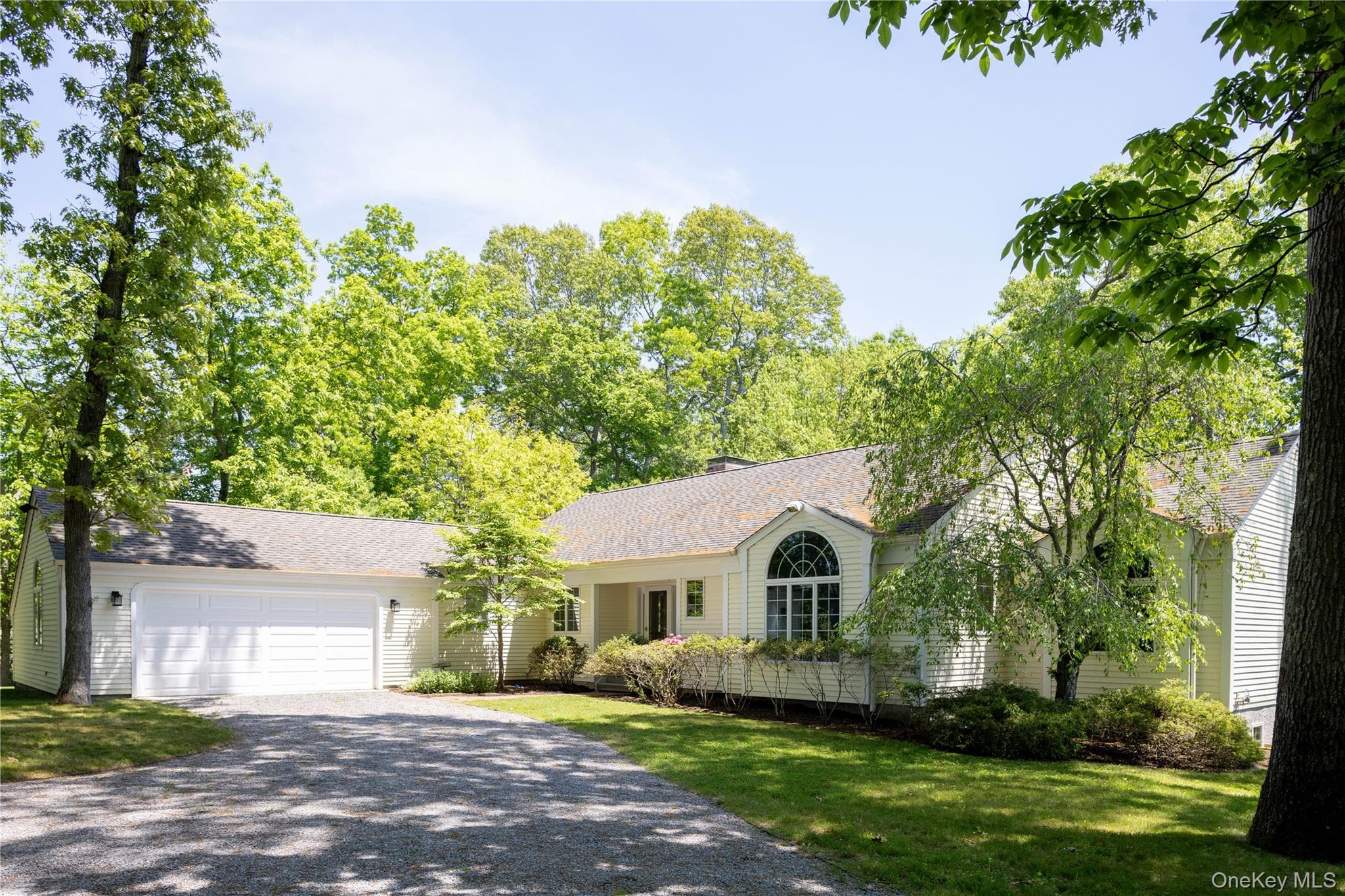 8579 New Suffolk Avenue thumbnail 17