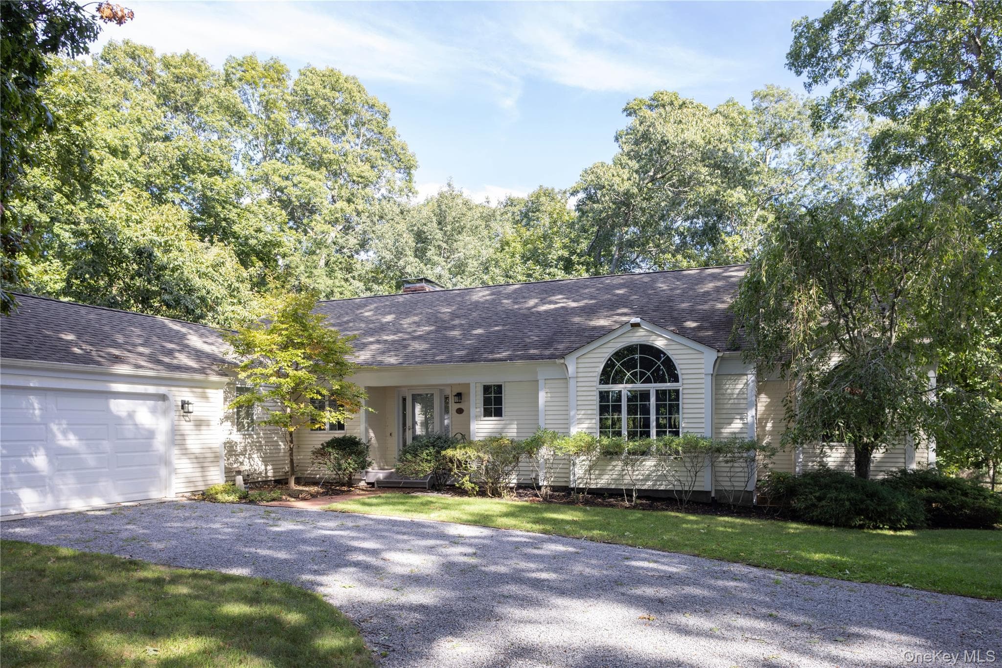8579 New Suffolk Avenue thumbnail 16