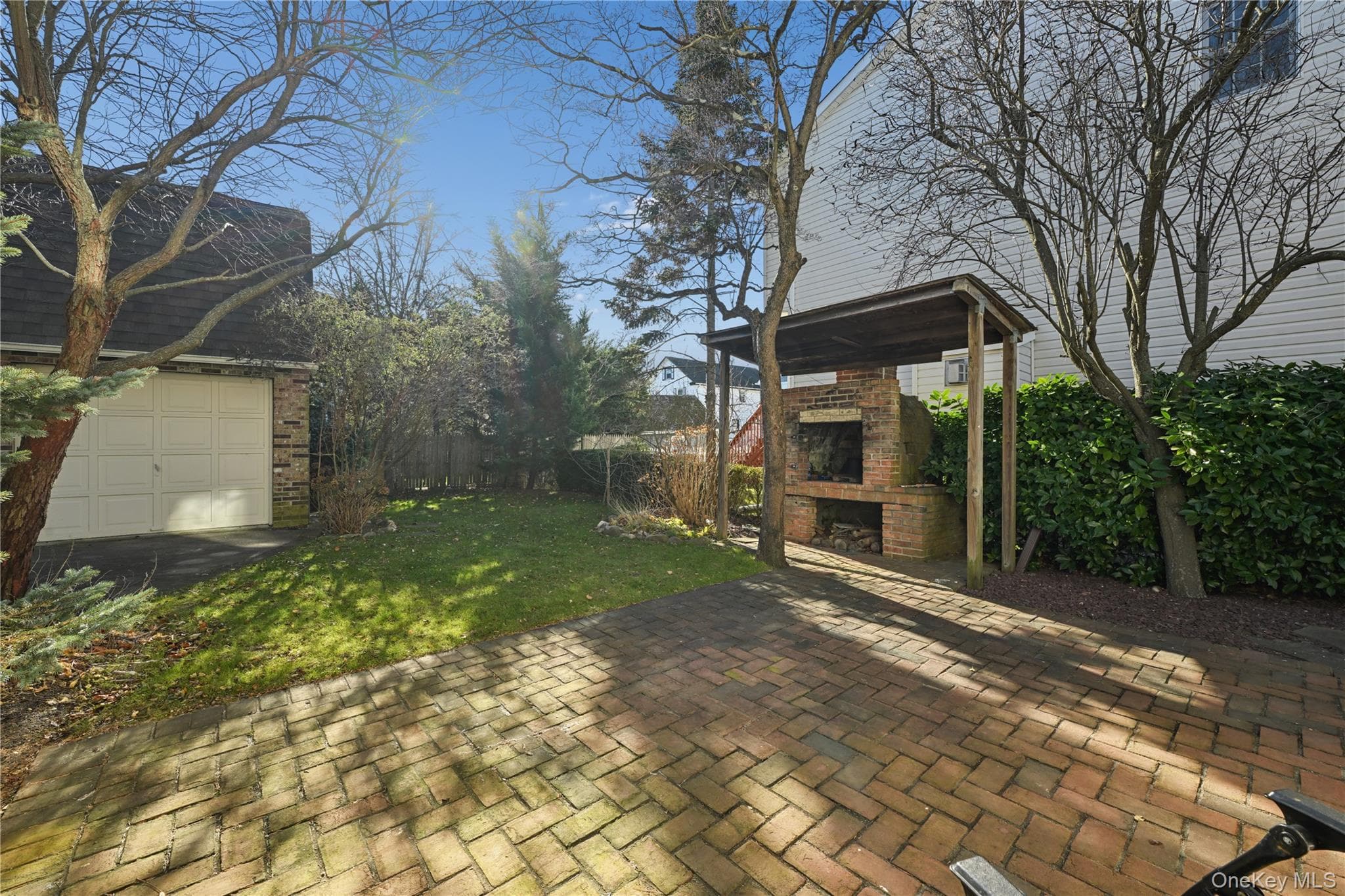 109 Longworth Avenue thumbnail 28