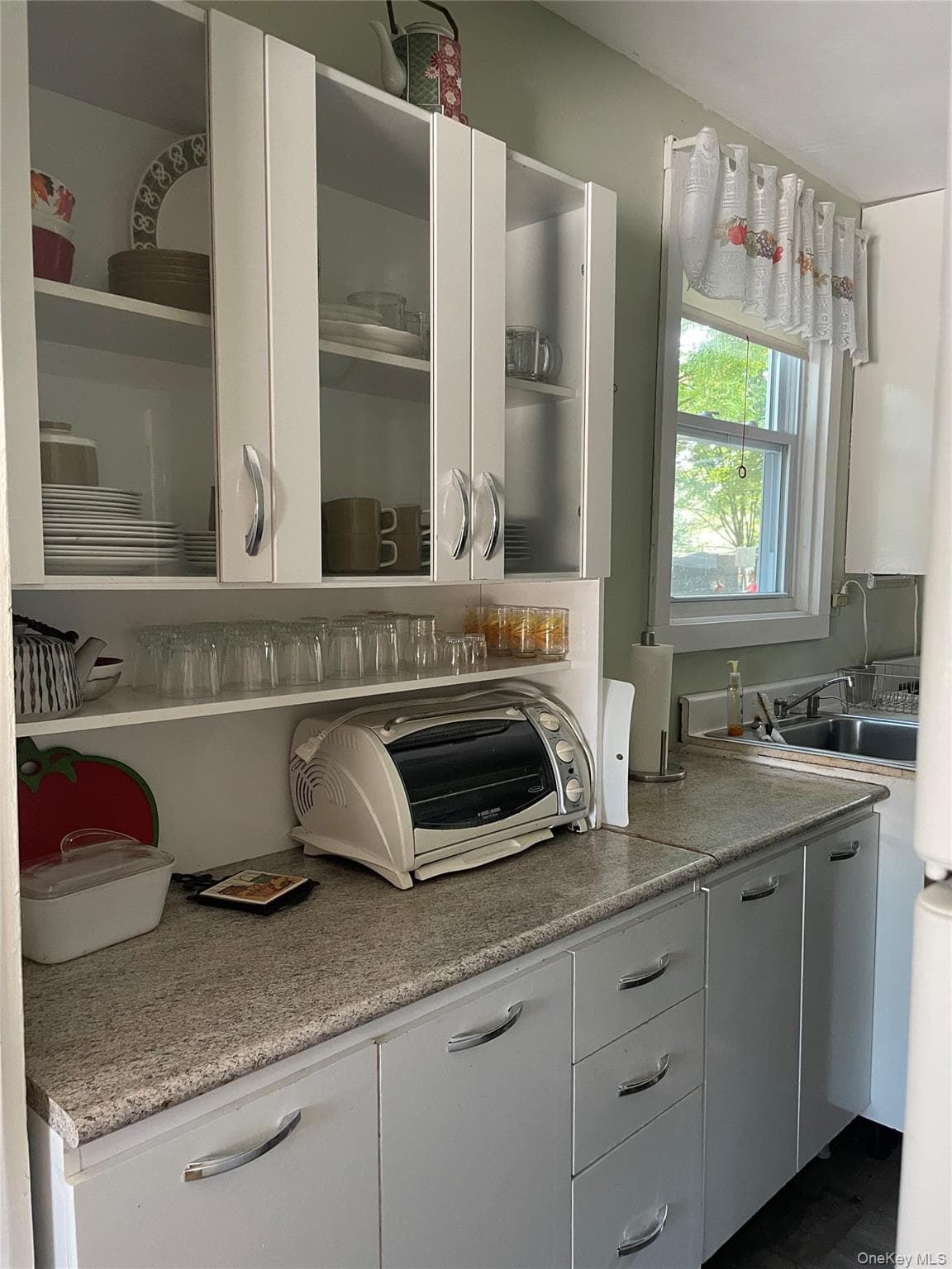 3155 Lexington Avenue Unit: 14 thumbnail 16