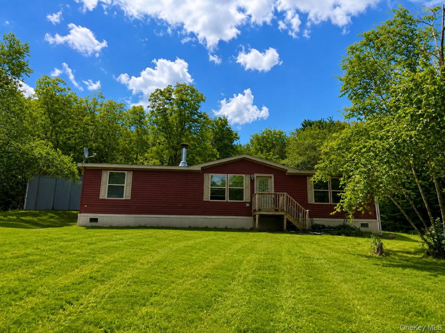 624 County Road 93, Roscoe