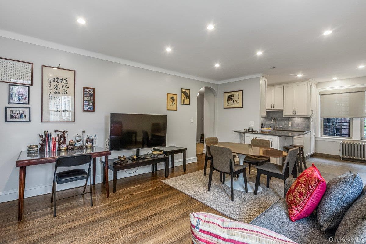 150 Burns St Unit: 3H/3G thumbnail 12